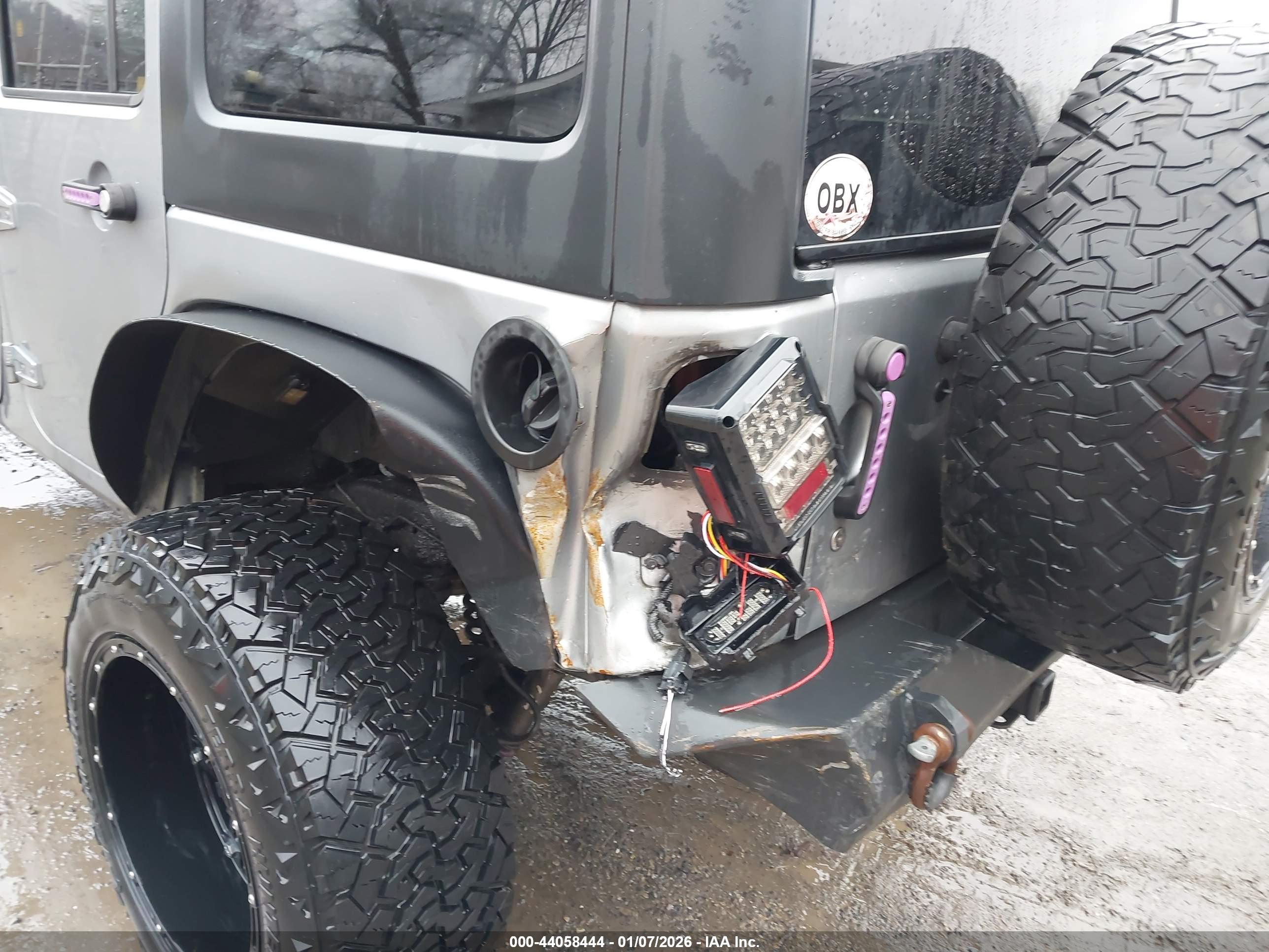 JEEP WRANGLER image 6