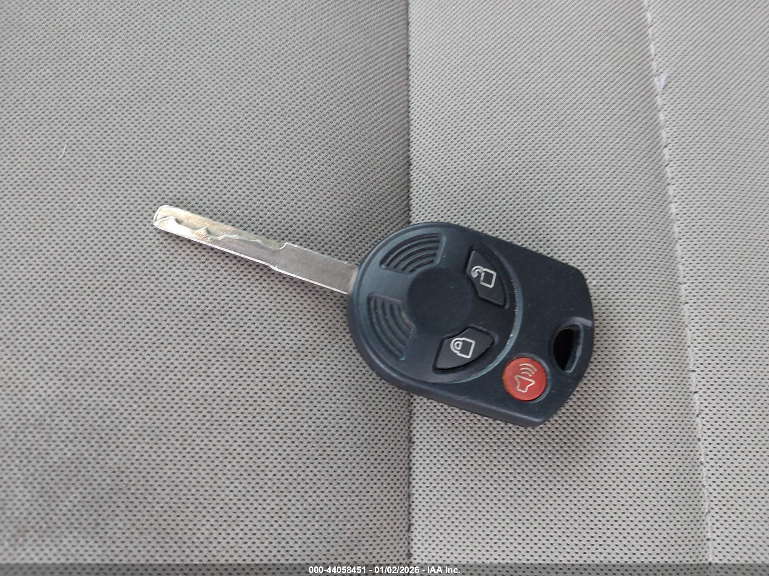 FORD ESCAPE image 11