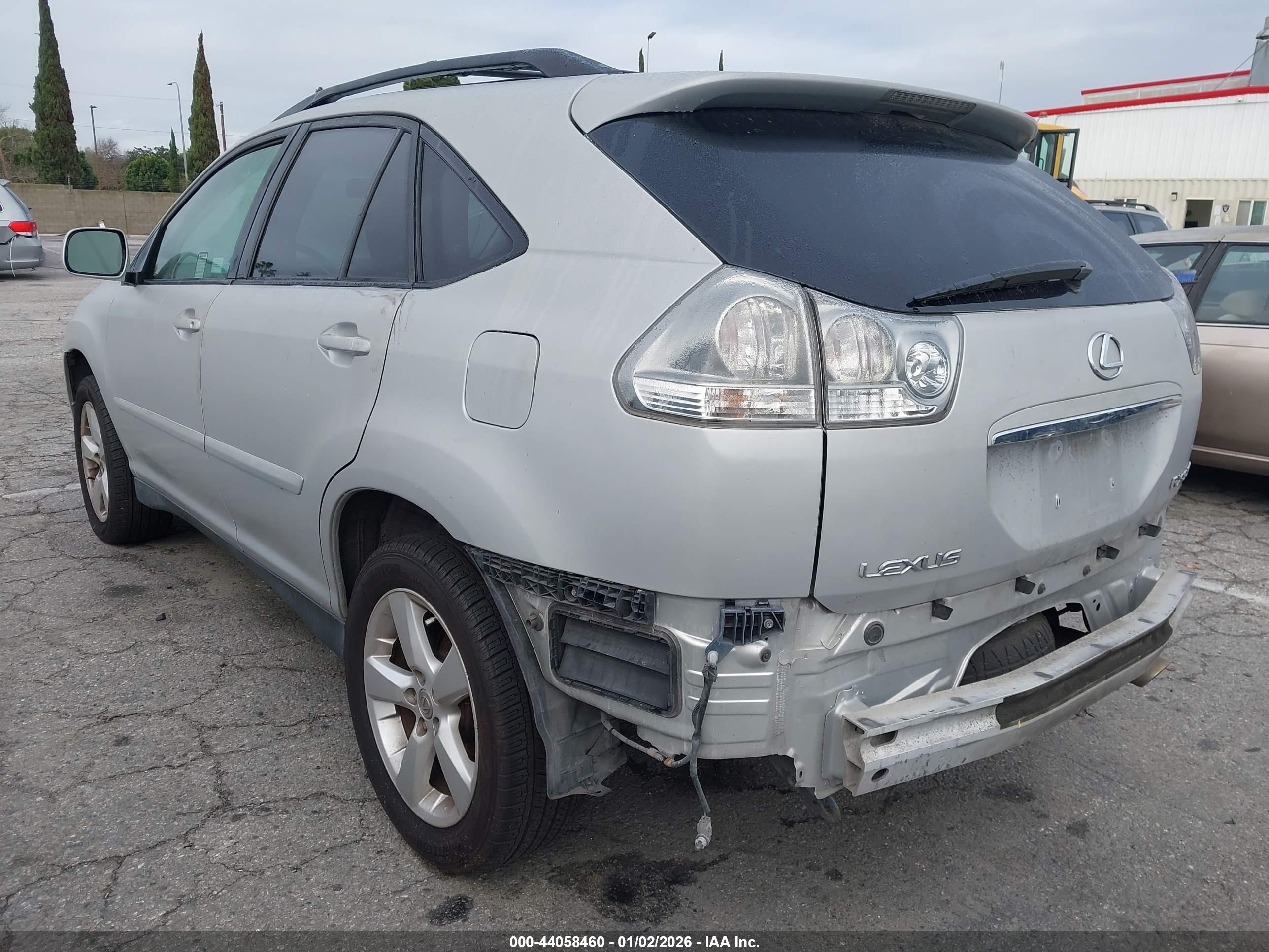 LEXUS RX image 3