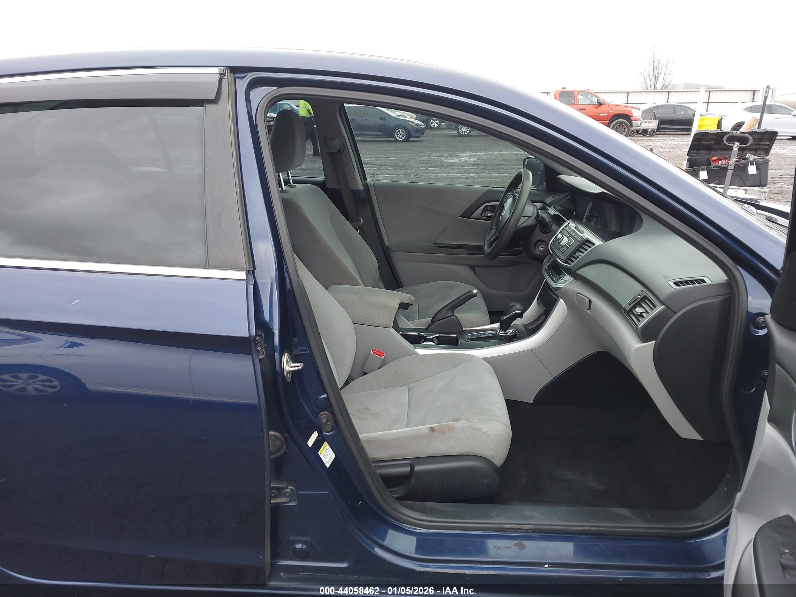 HONDA ACCORD image 5
