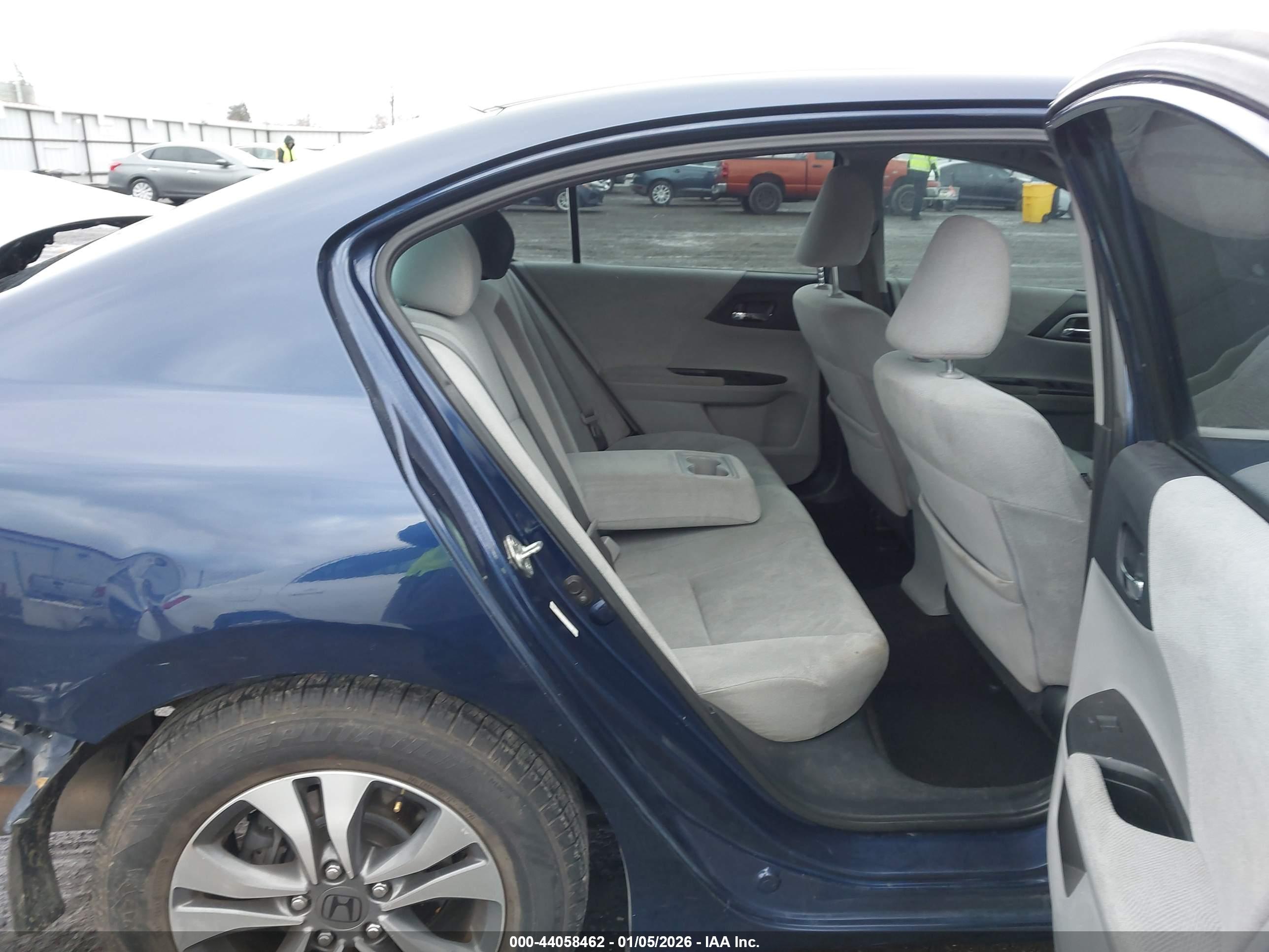 HONDA ACCORD image 8