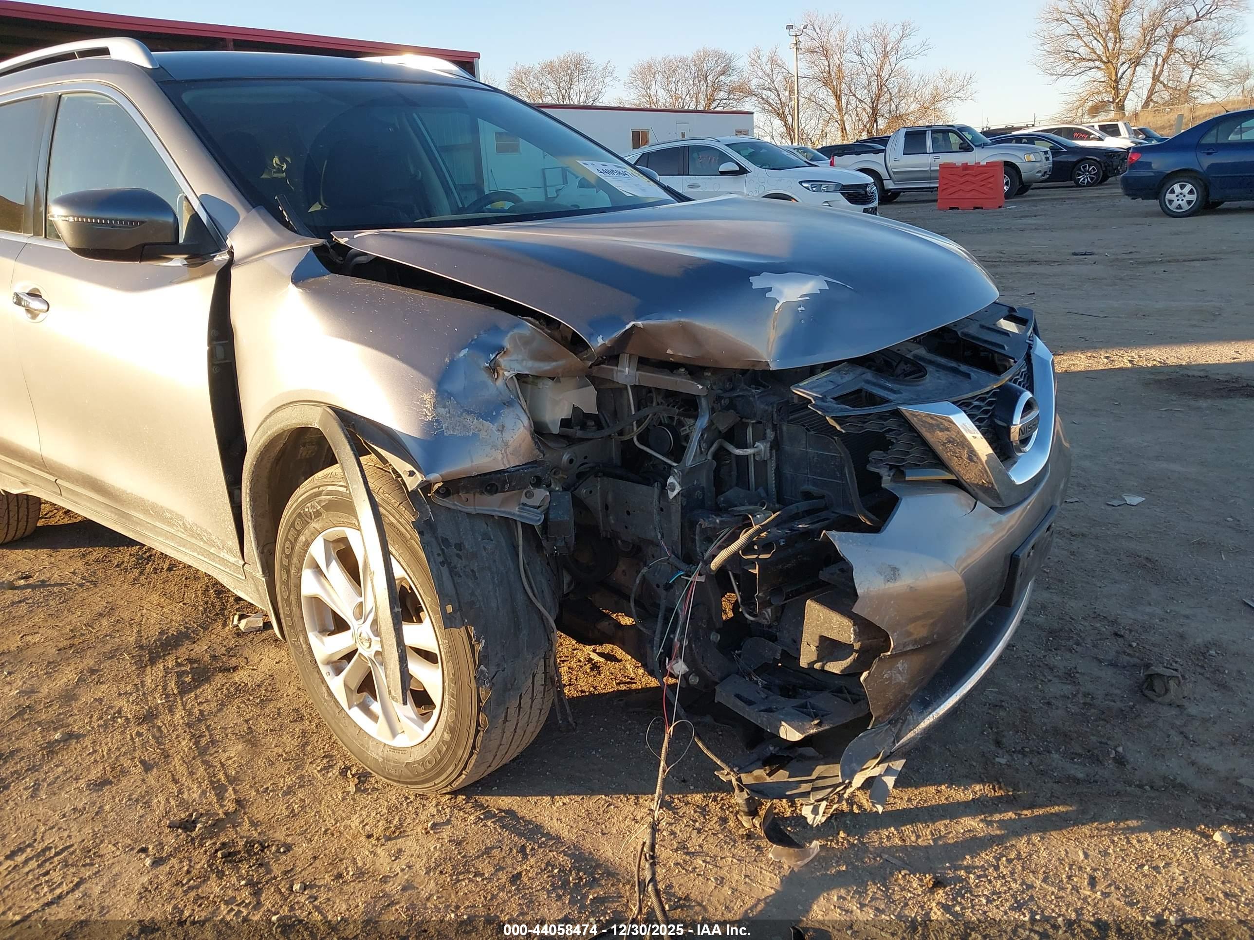 NISSAN ROGUE image 6