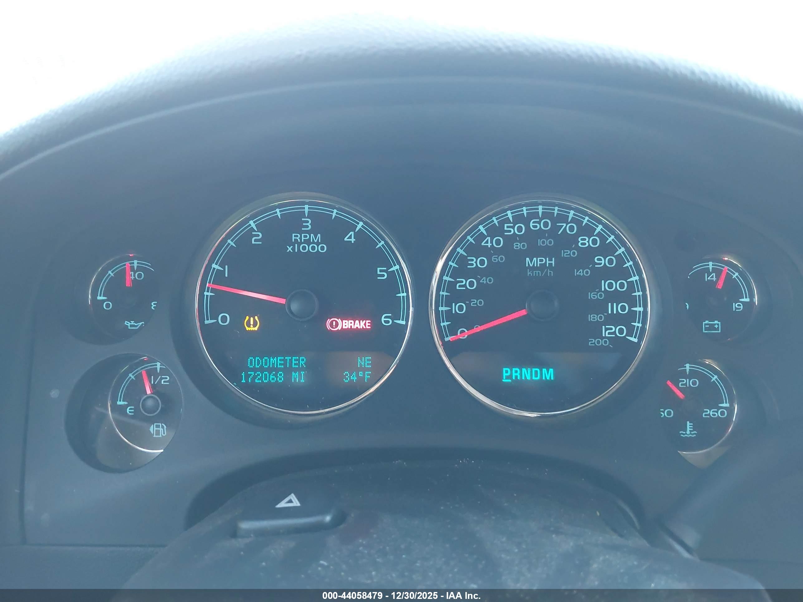 CHEVROLET TAHOE image 7