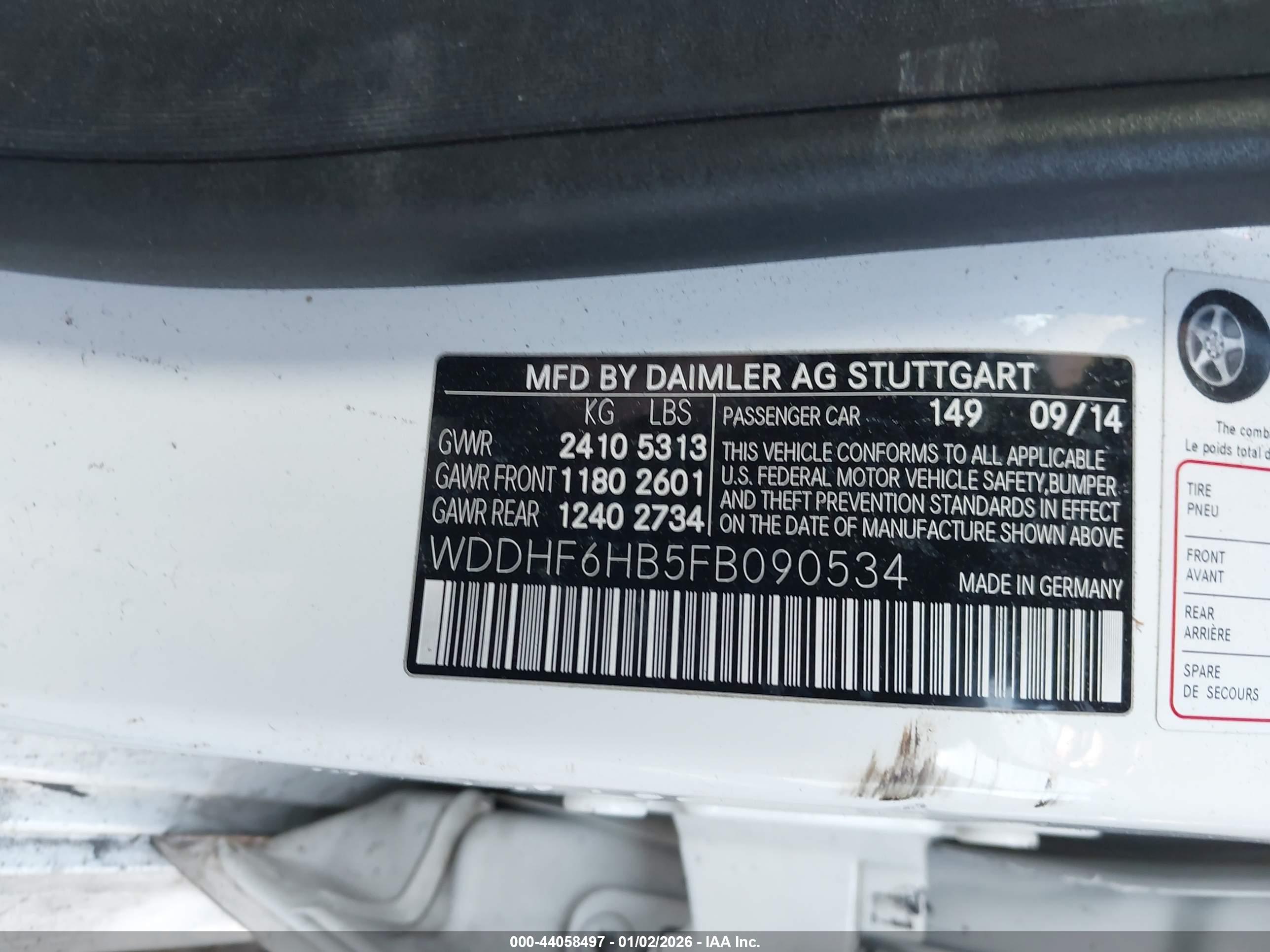 MERCEDES-BENZ E image 9