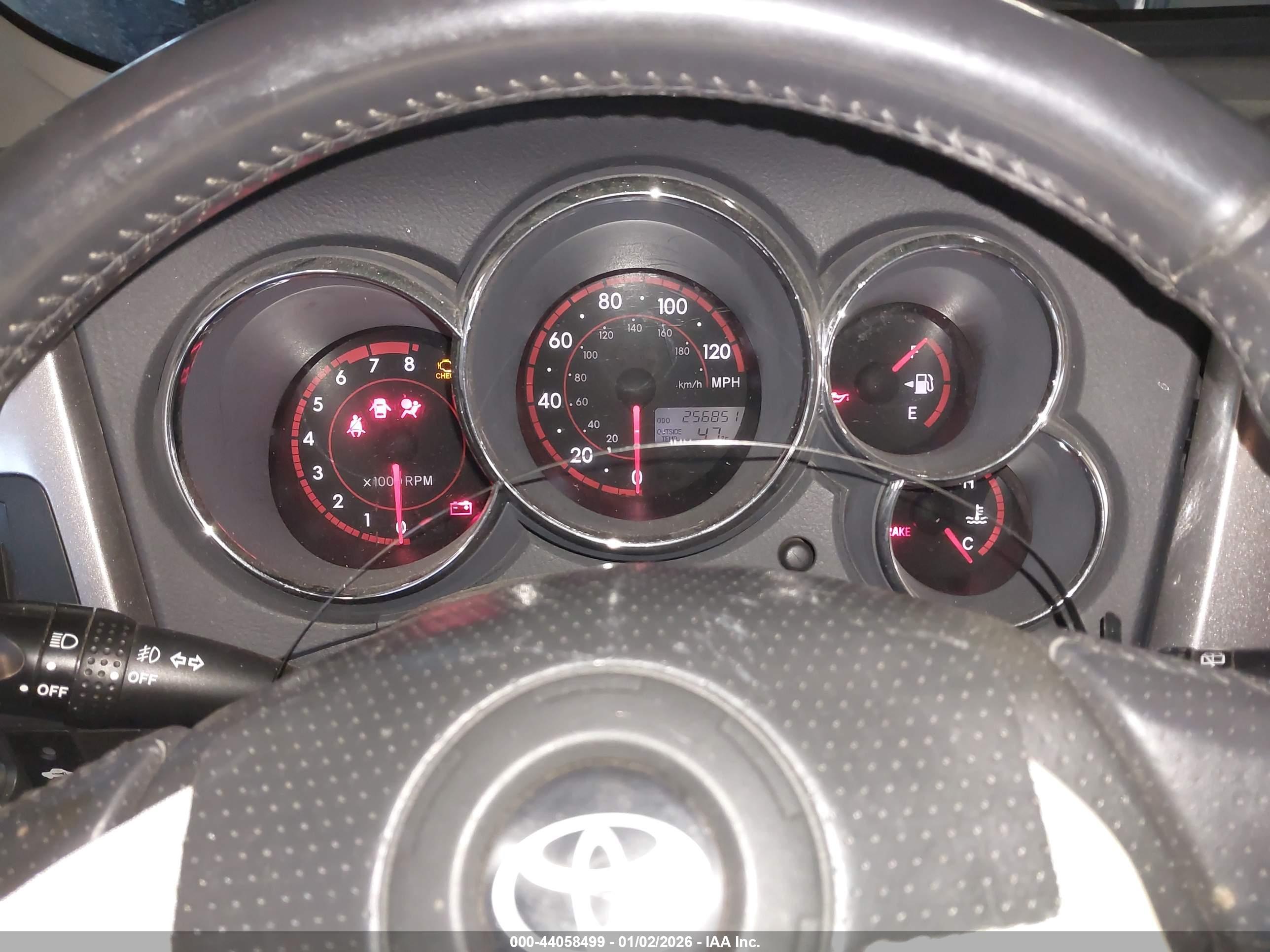 TOYOTA MATRIX image 7