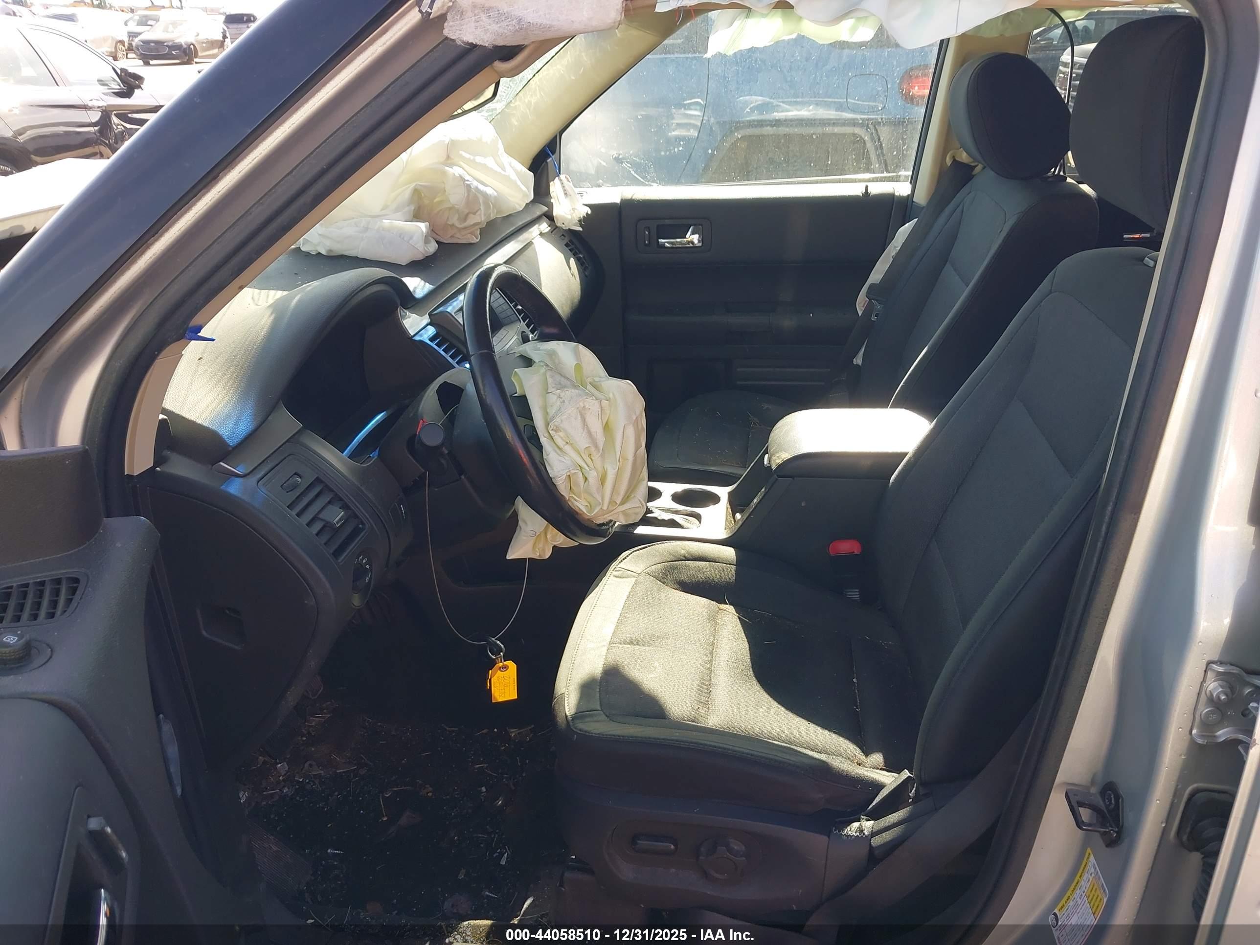 FORD FLEX image 5