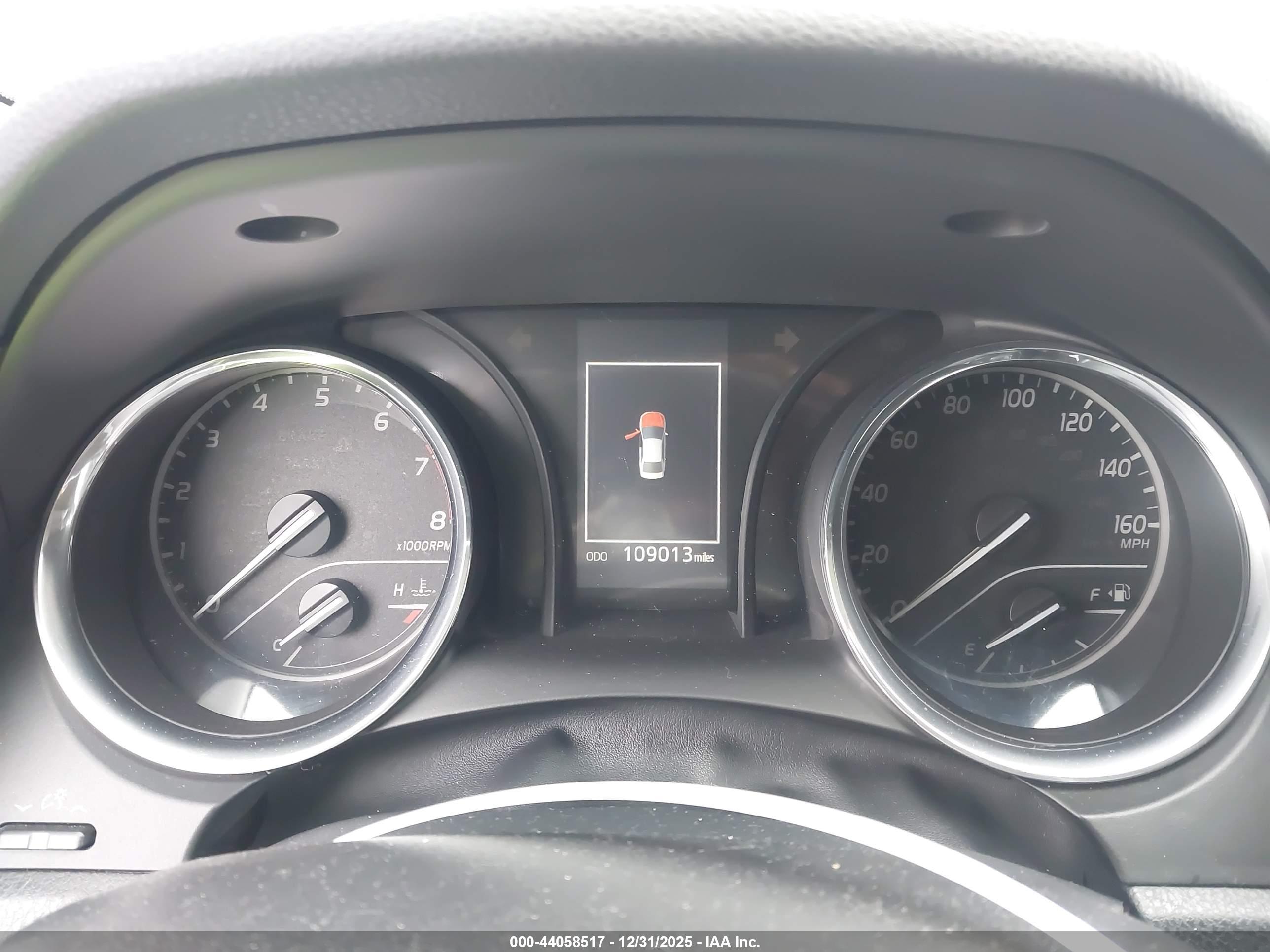 TOYOTA CAMRY image 7
