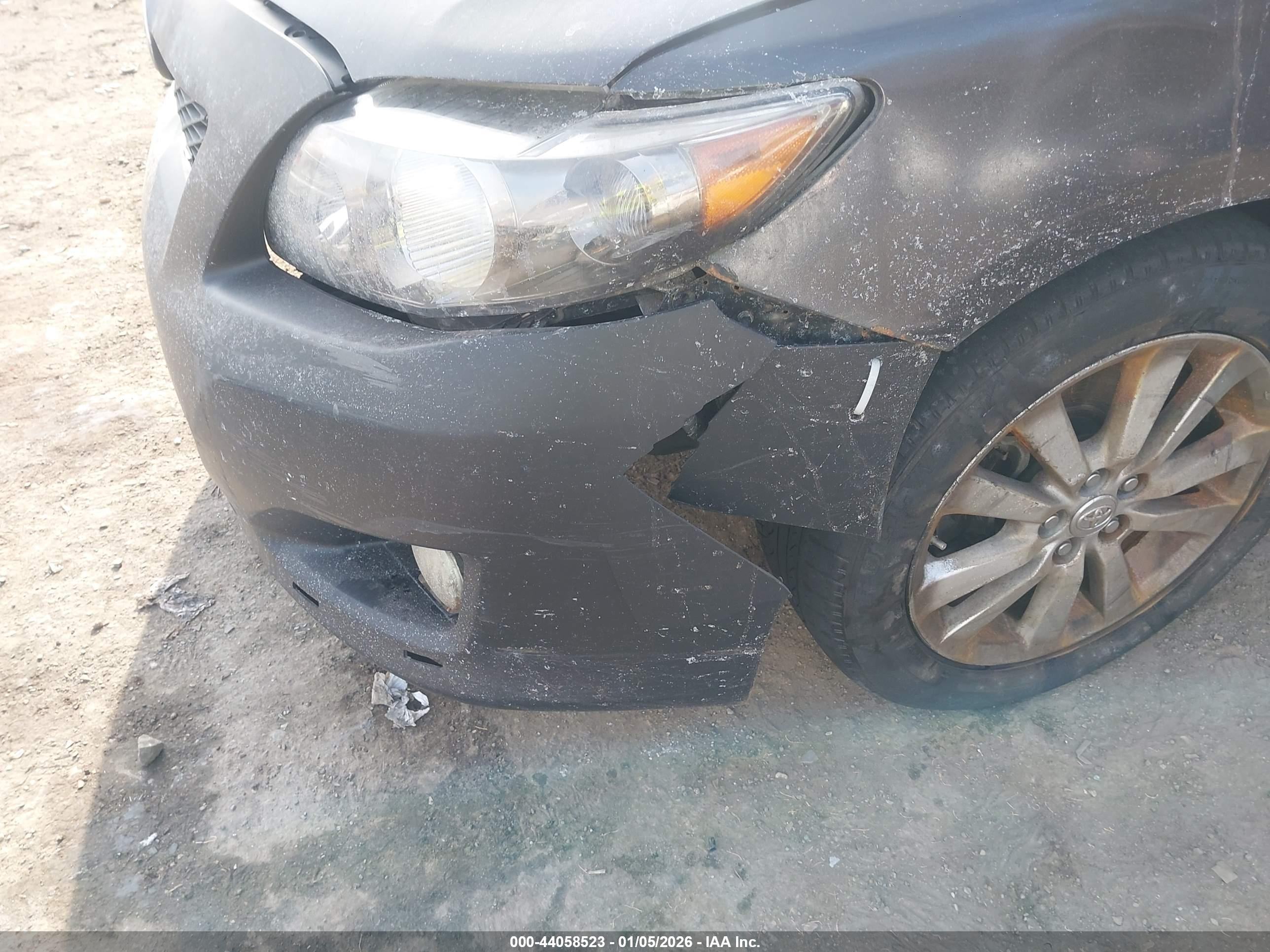 TOYOTA COROLLA image 6