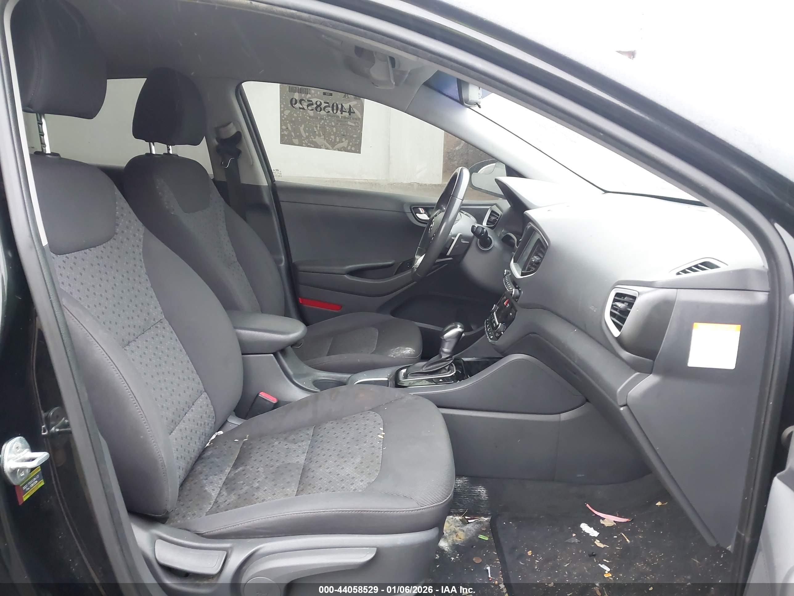 HYUNDAI IONIQ image 5