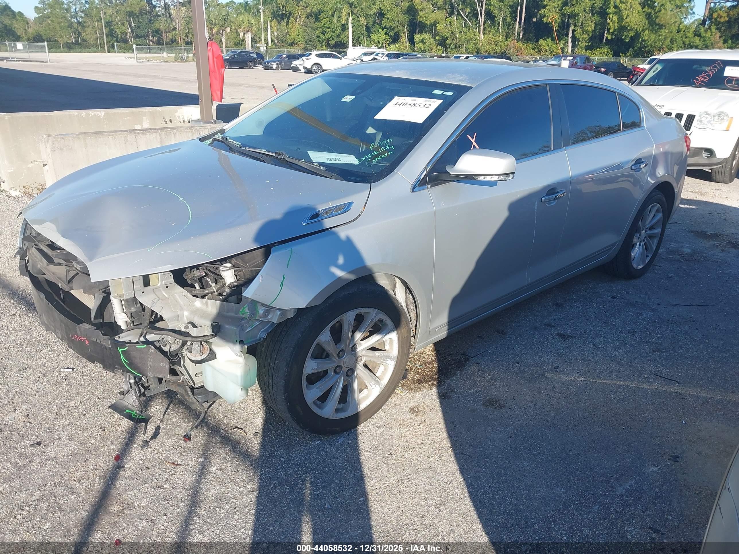 BUICK LACROSSE image 2