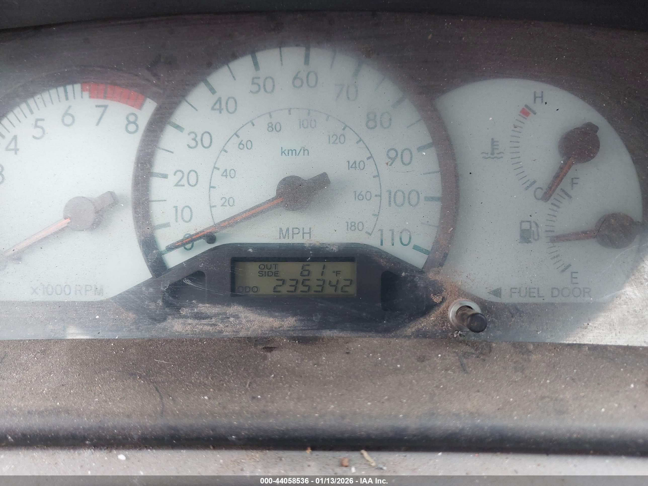 TOYOTA COROLLA image 7