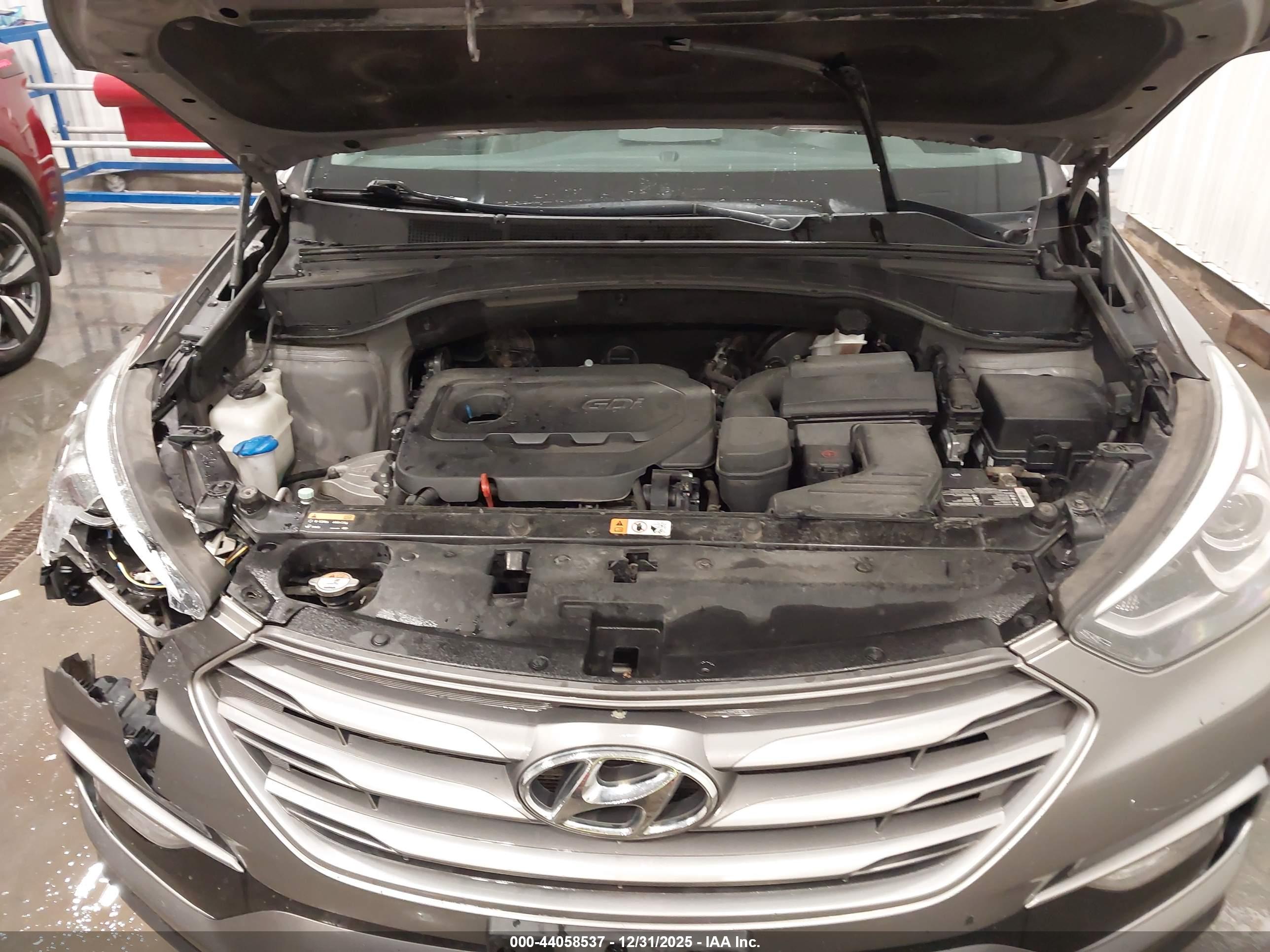HYUNDAI SANTA image 10