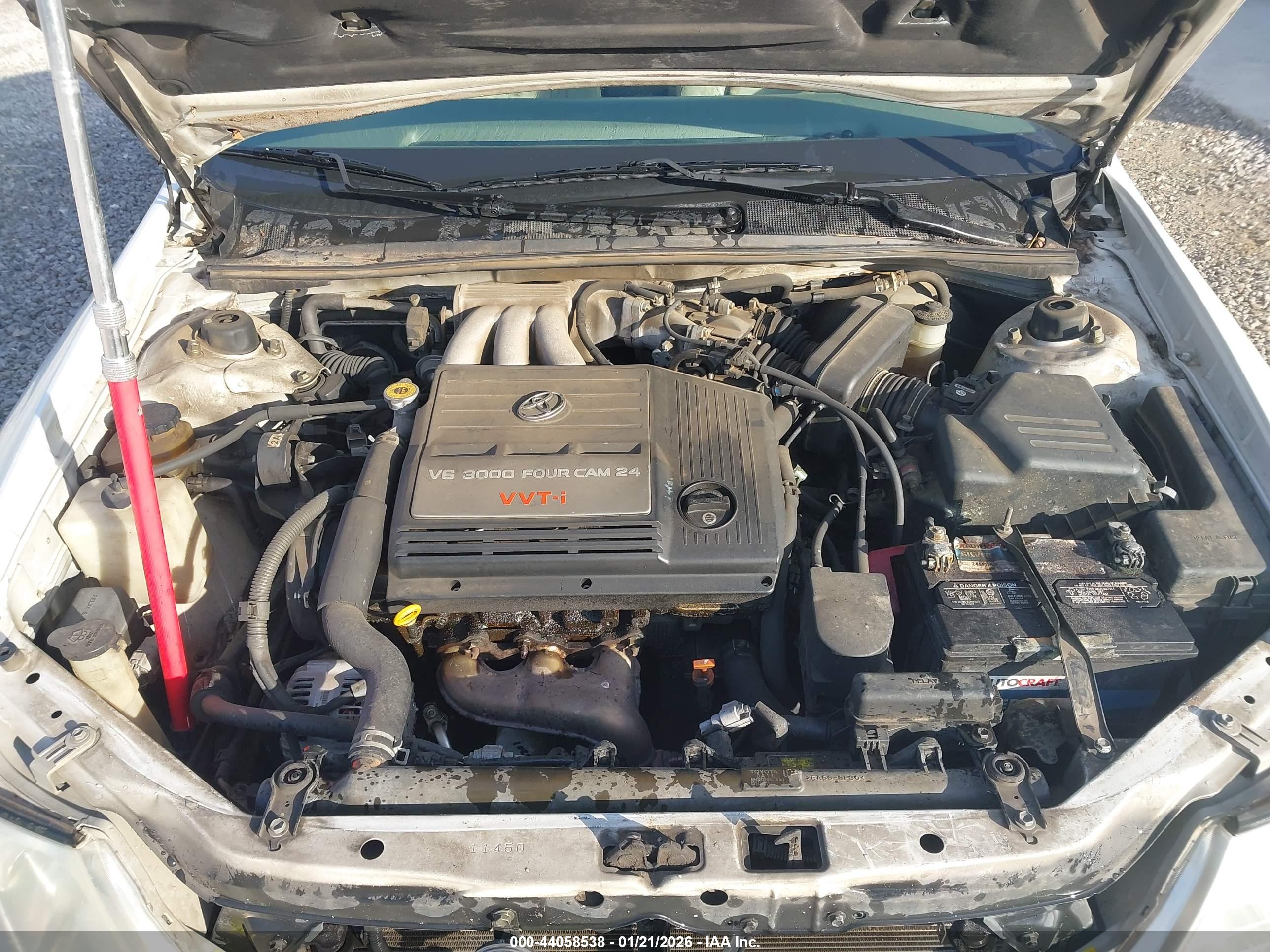 TOYOTA AVALON image 10