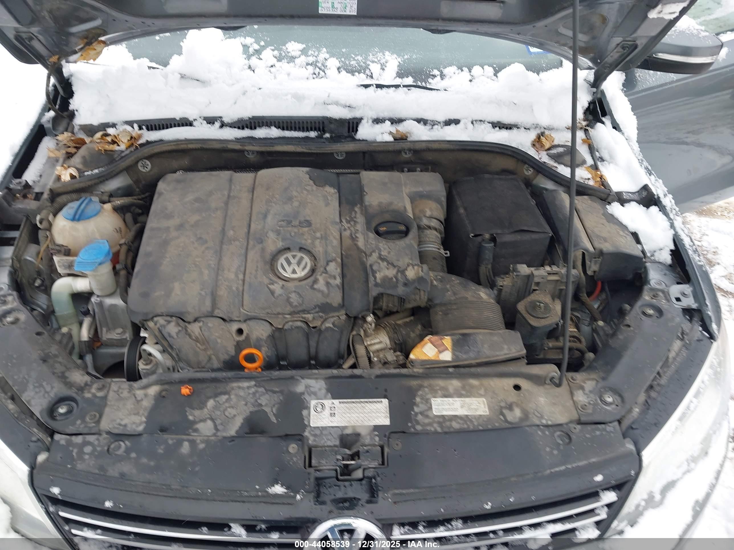 VOLKSWAGEN JETTA image 10