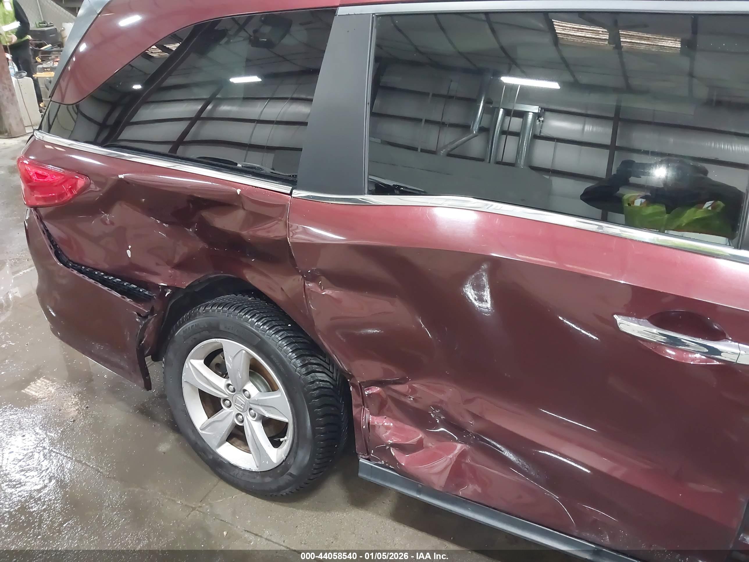 HONDA ODYSSEY image 6
