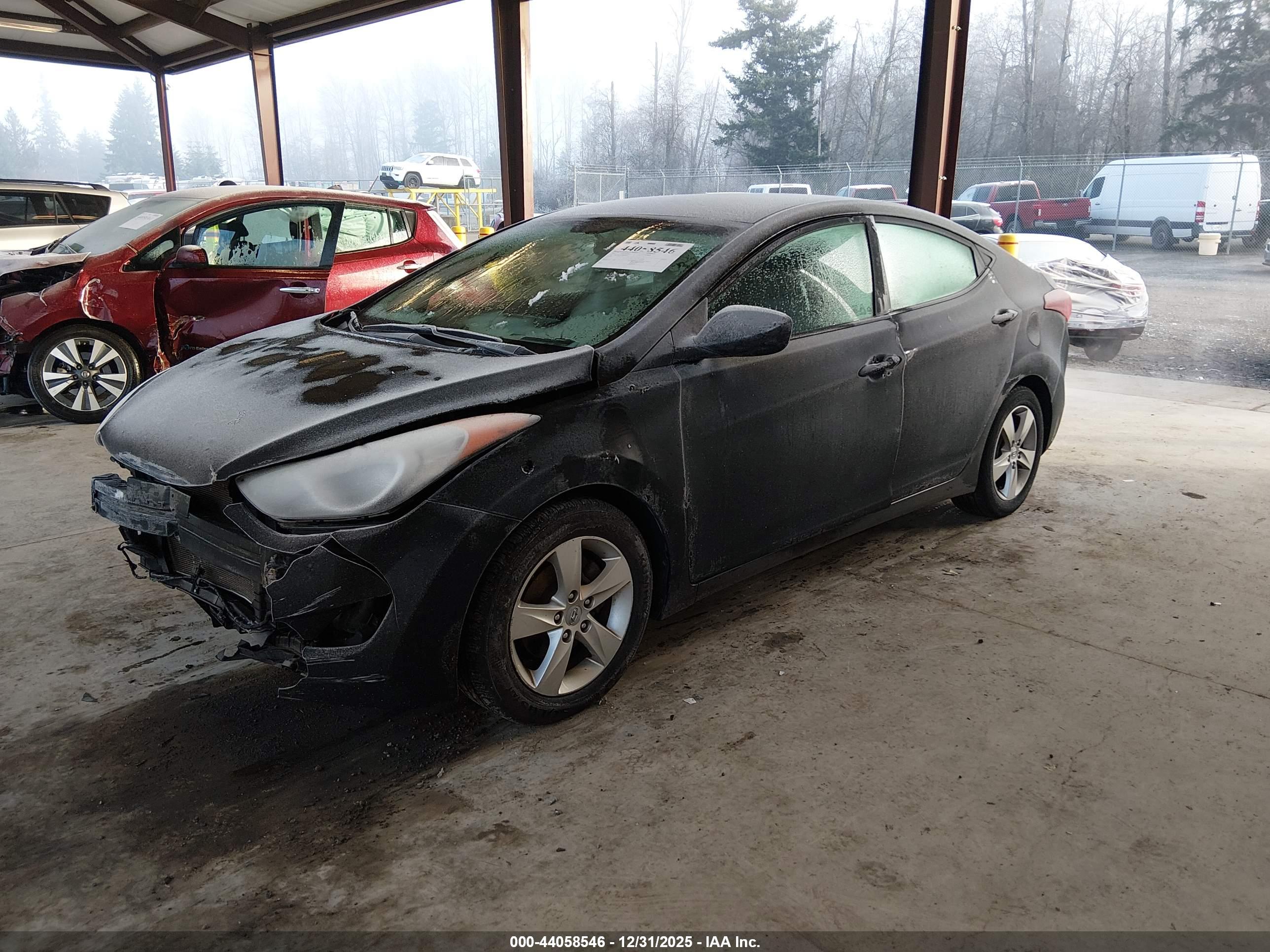 HYUNDAI ELANTRA image 2