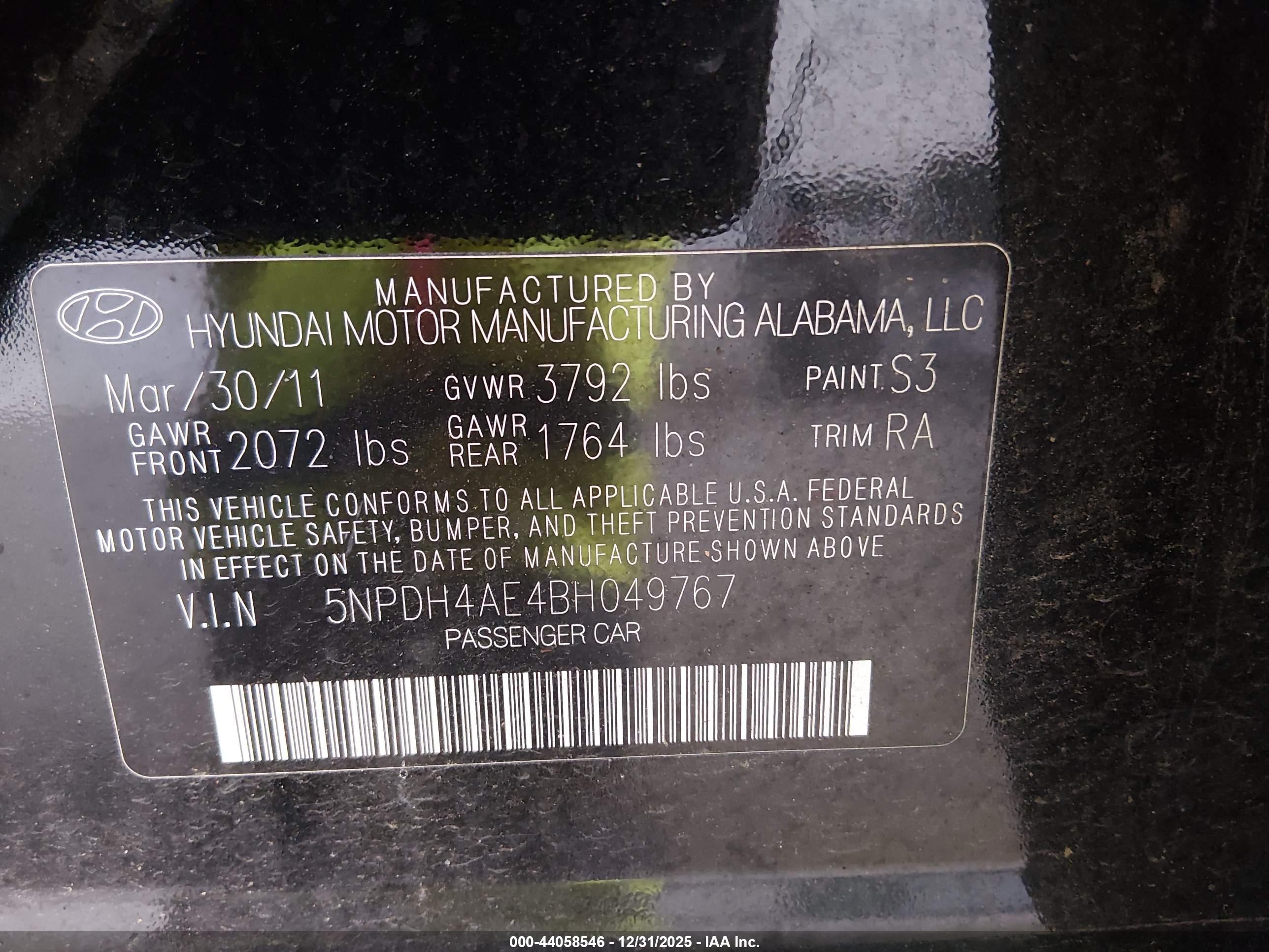 HYUNDAI ELANTRA image 9