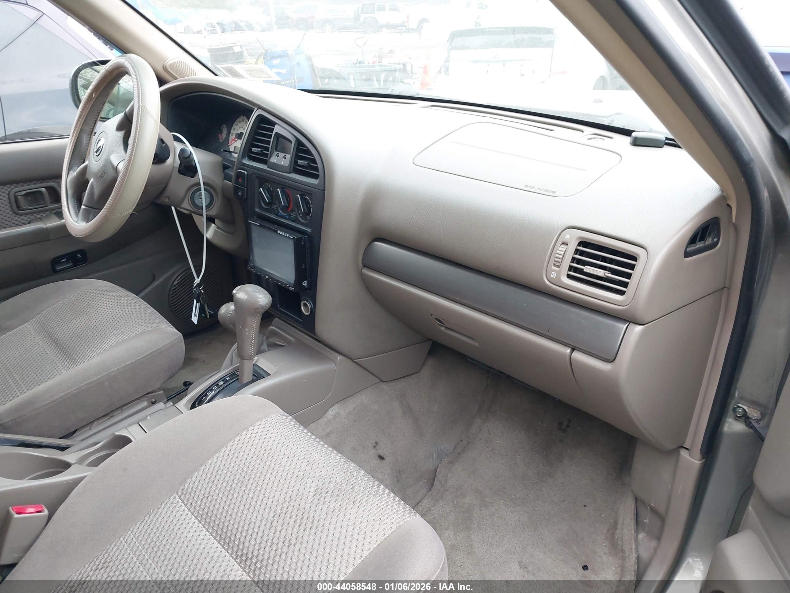 NISSAN PATHFINDER image 5