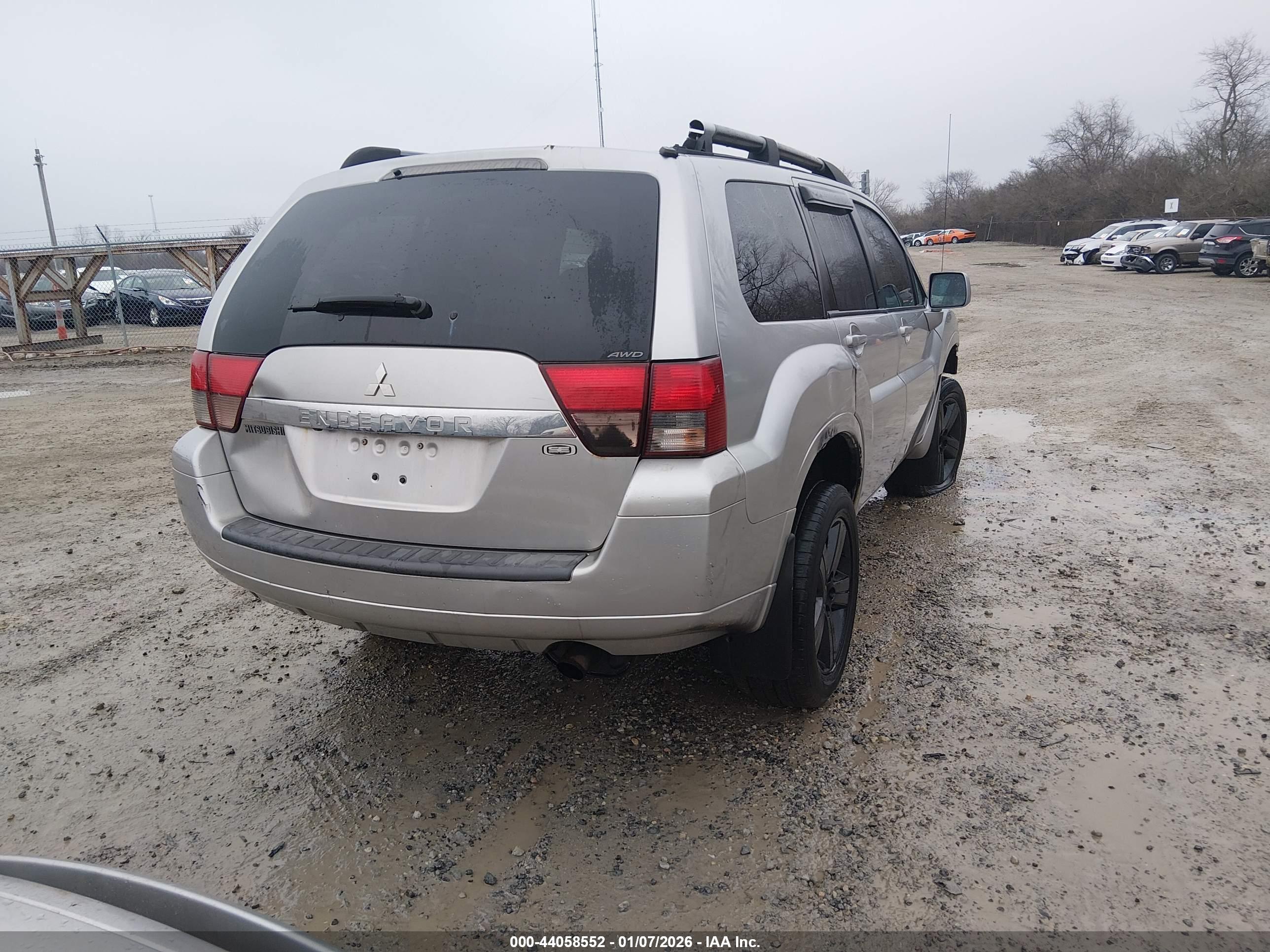 MITSUBISHI ENDEAVOR image 4