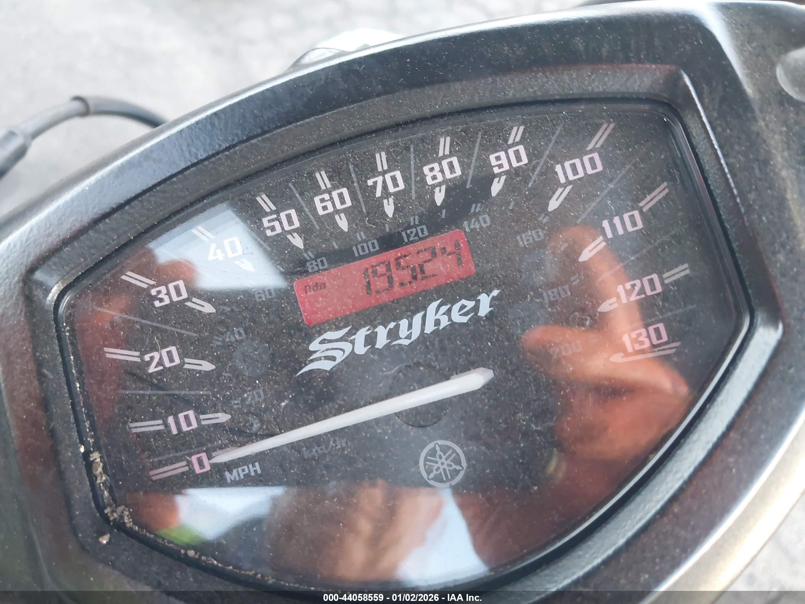 YAMAHA XVS1300 image 7