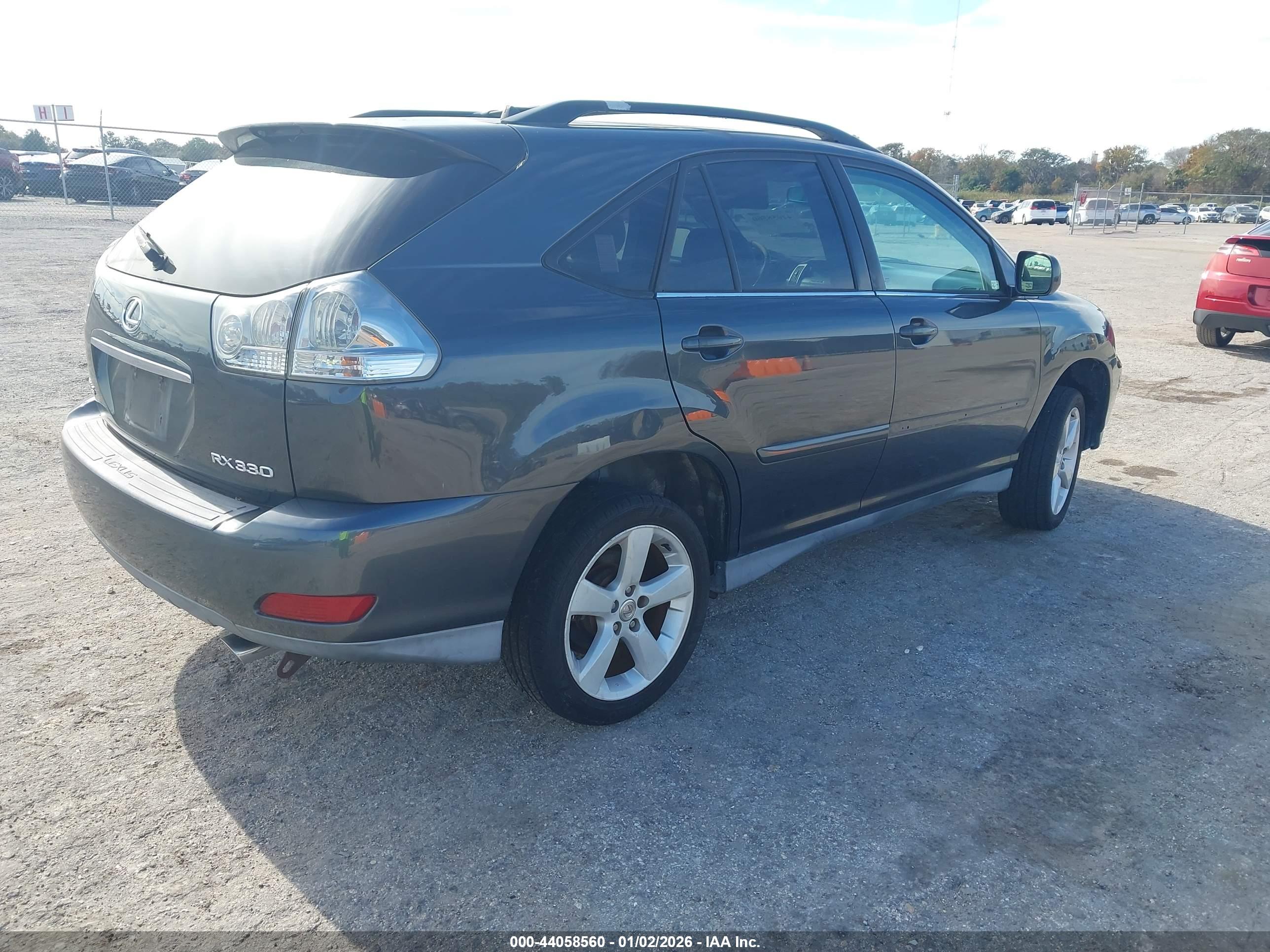 LEXUS RX image 4
