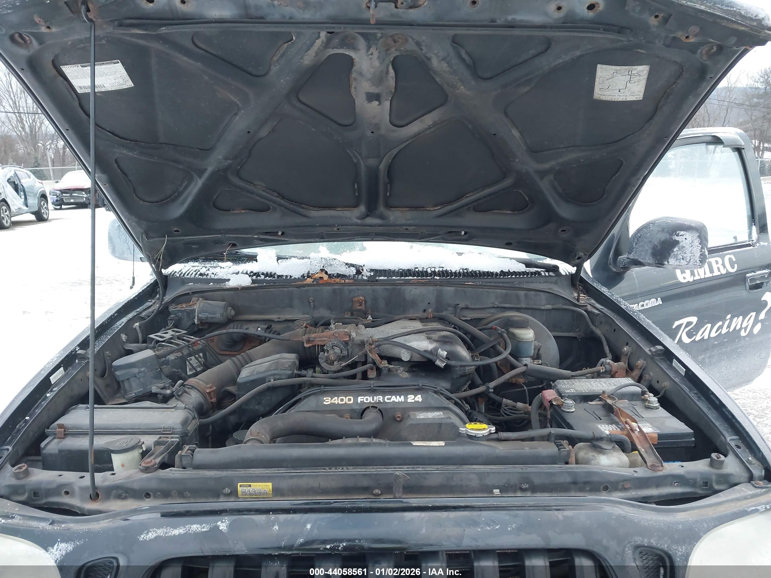 TOYOTA TACOMA image 10