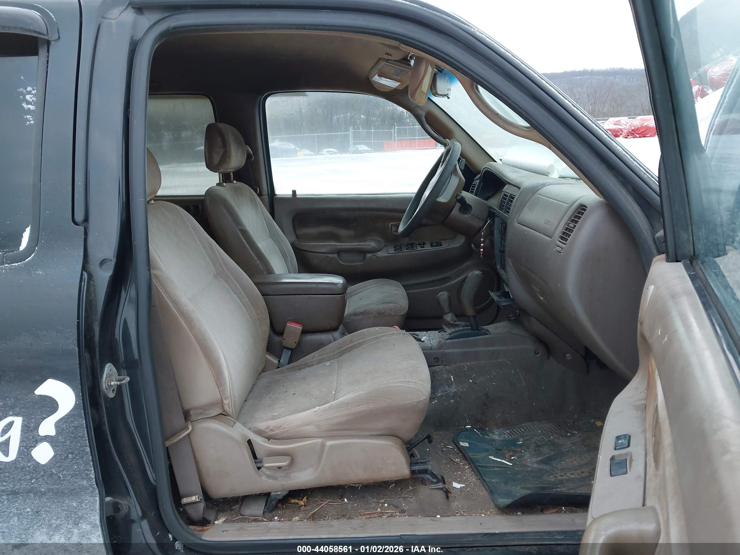 TOYOTA TACOMA image 5