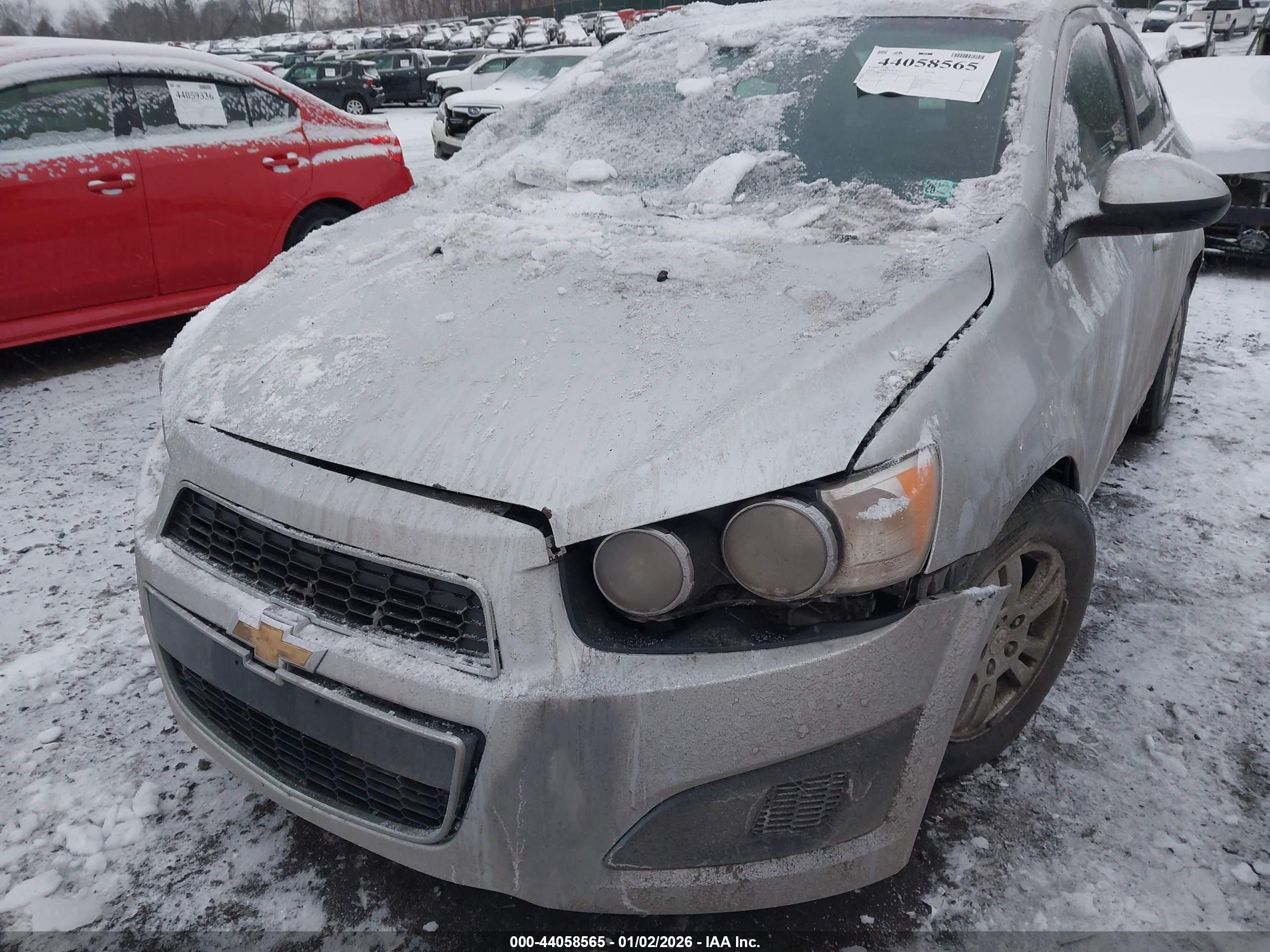 CHEVROLET SONIC image 6
