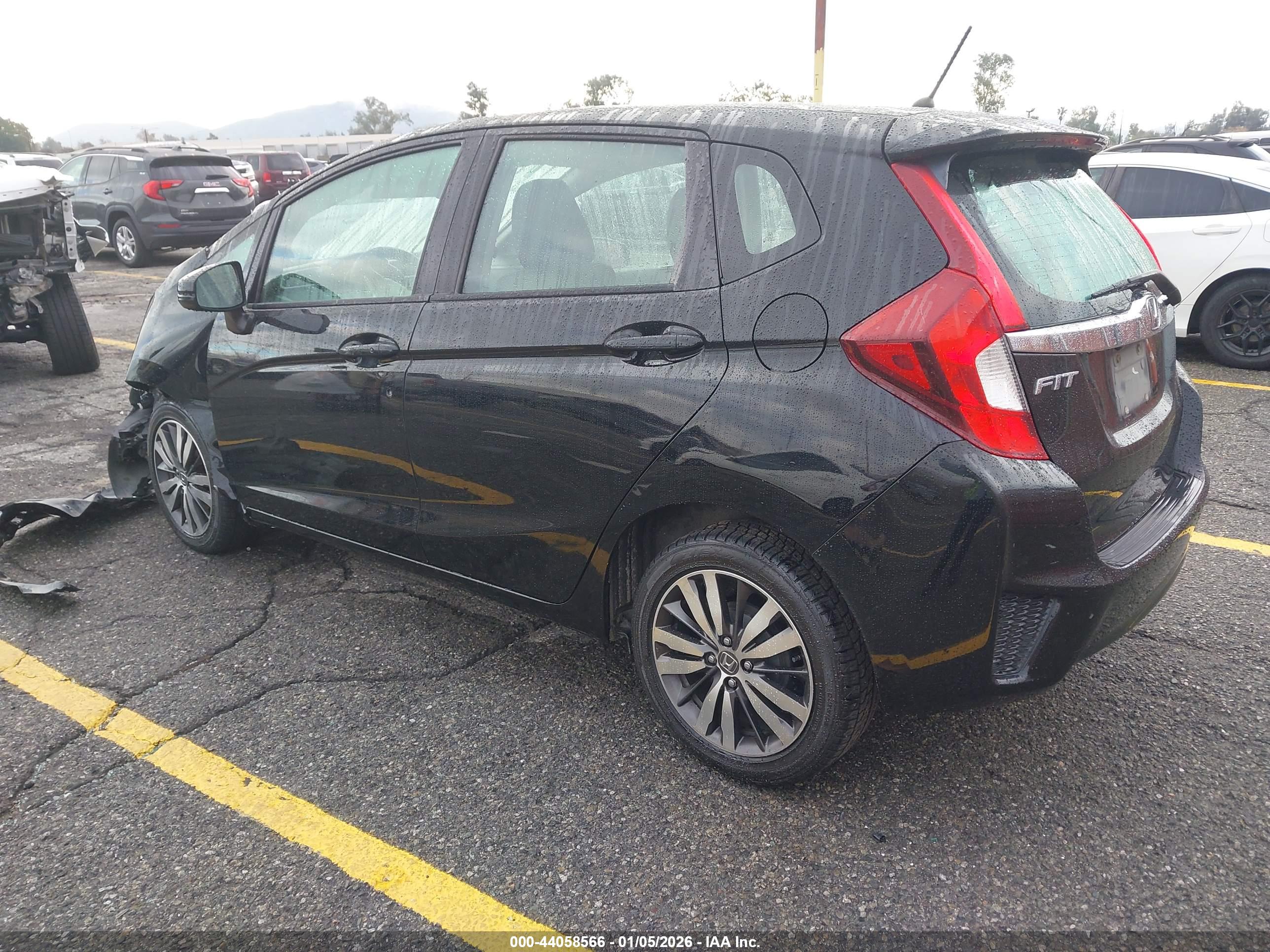 HONDA FIT image 3