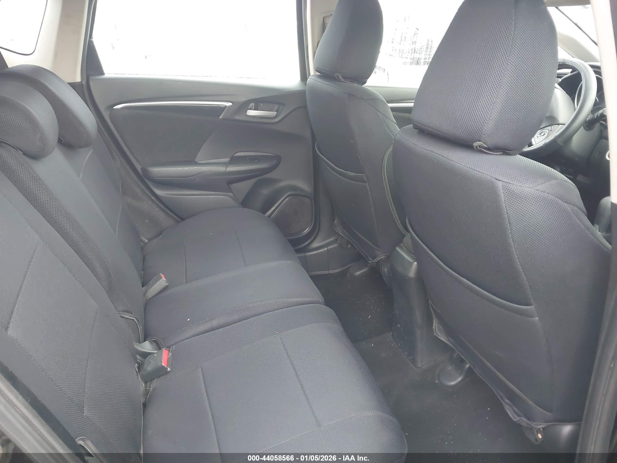 HONDA FIT image 8