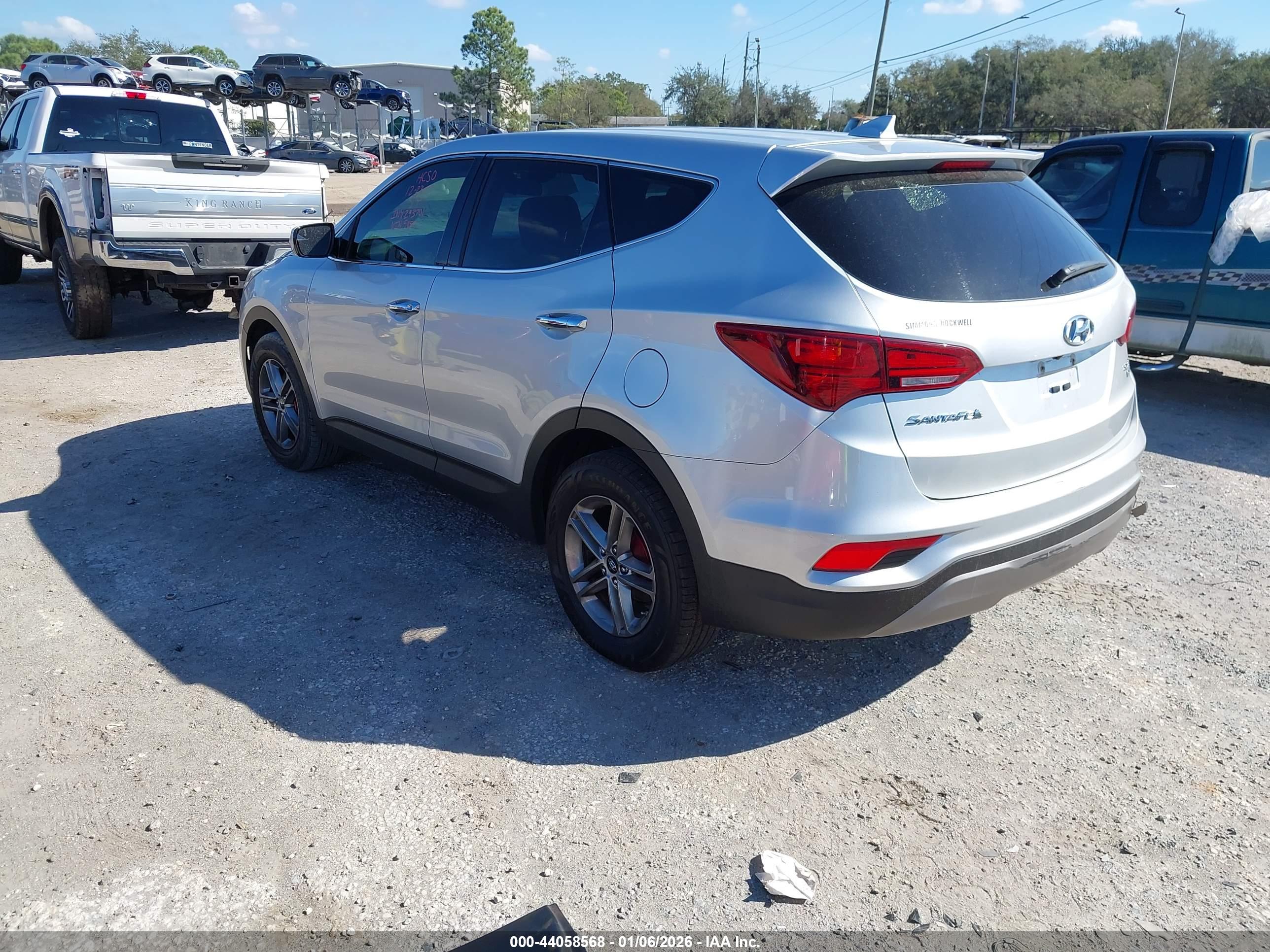 HYUNDAI SANTA image 3