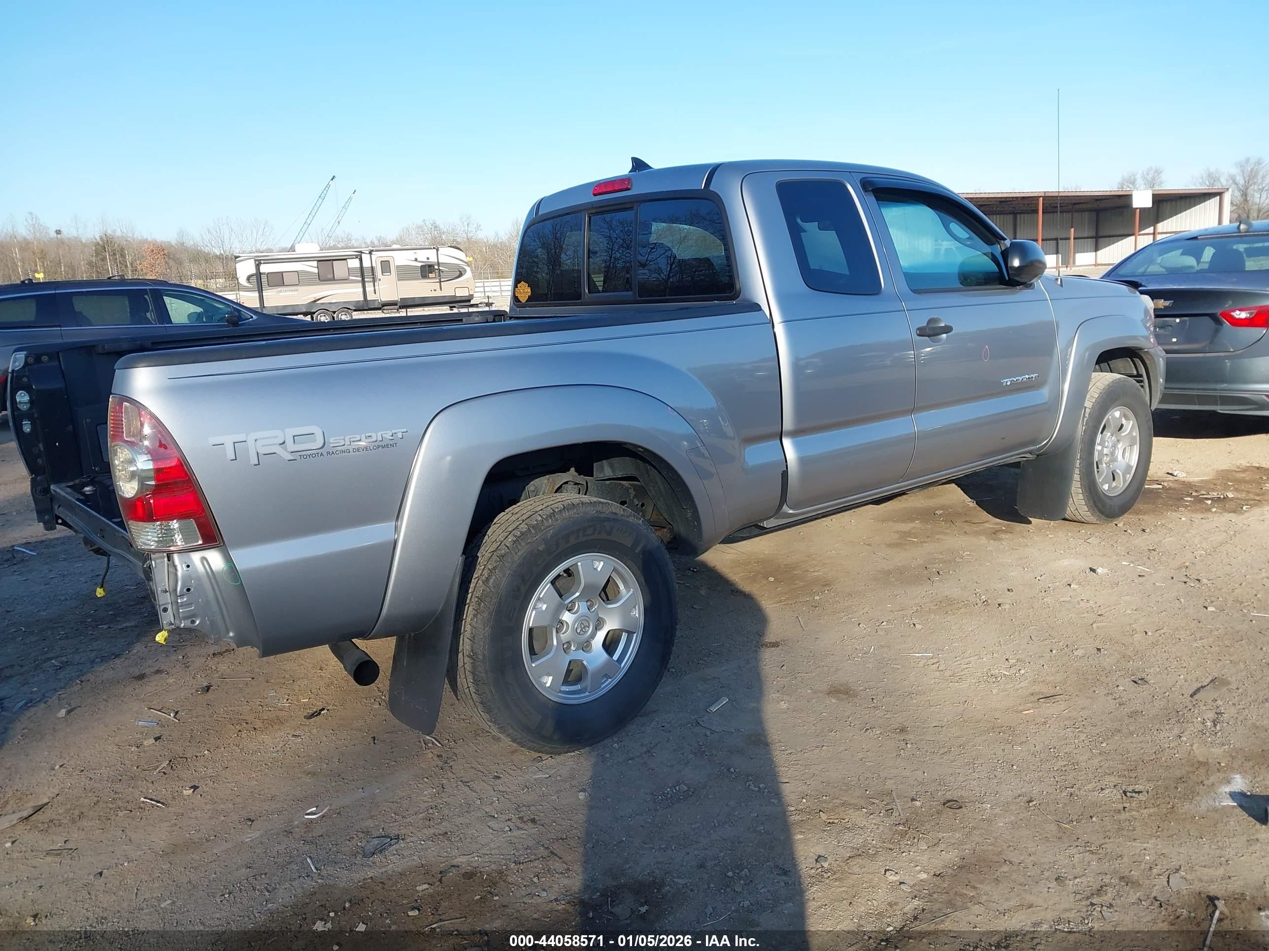 TOYOTA TACOMA image 4