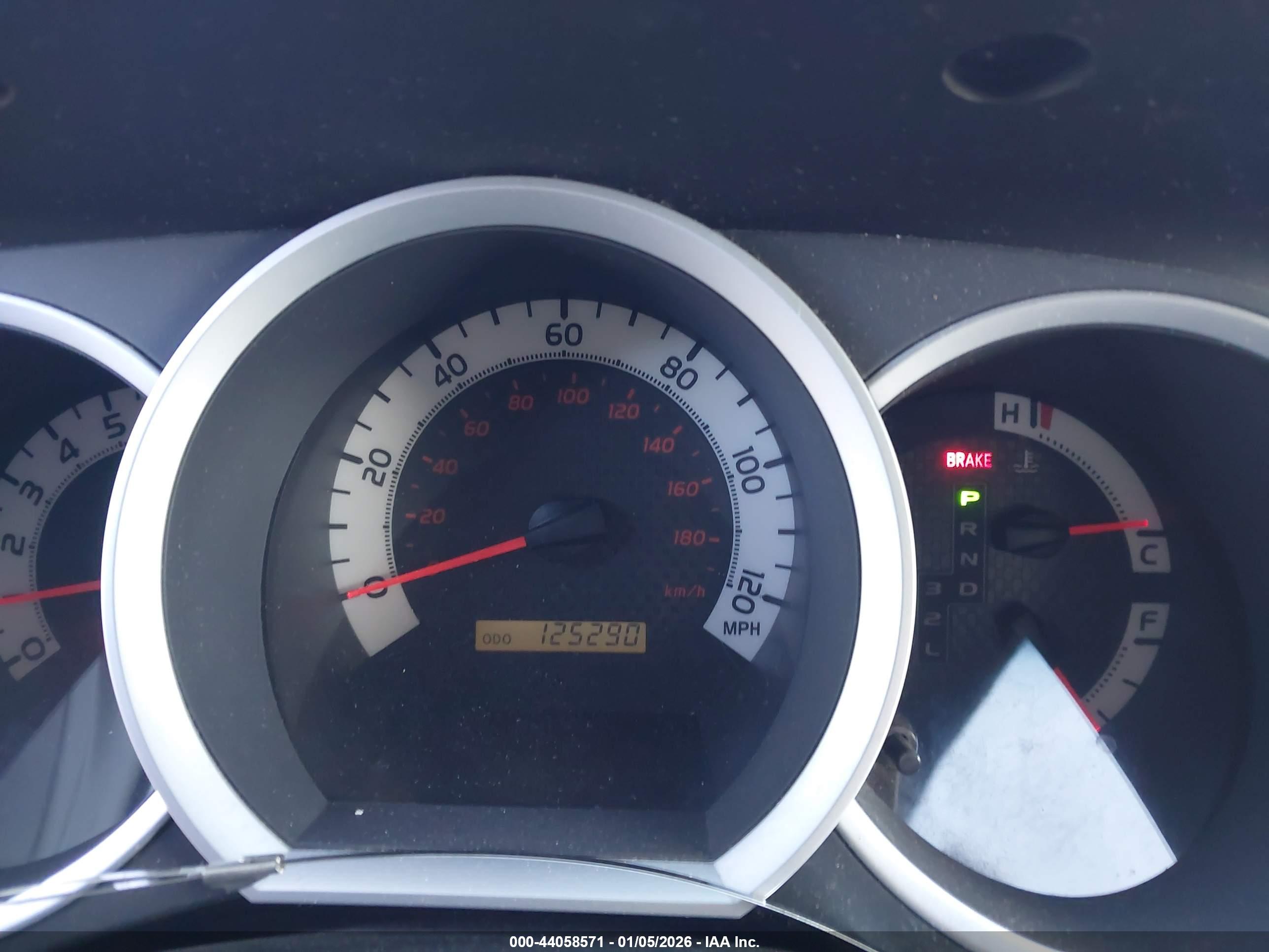 TOYOTA TACOMA image 7