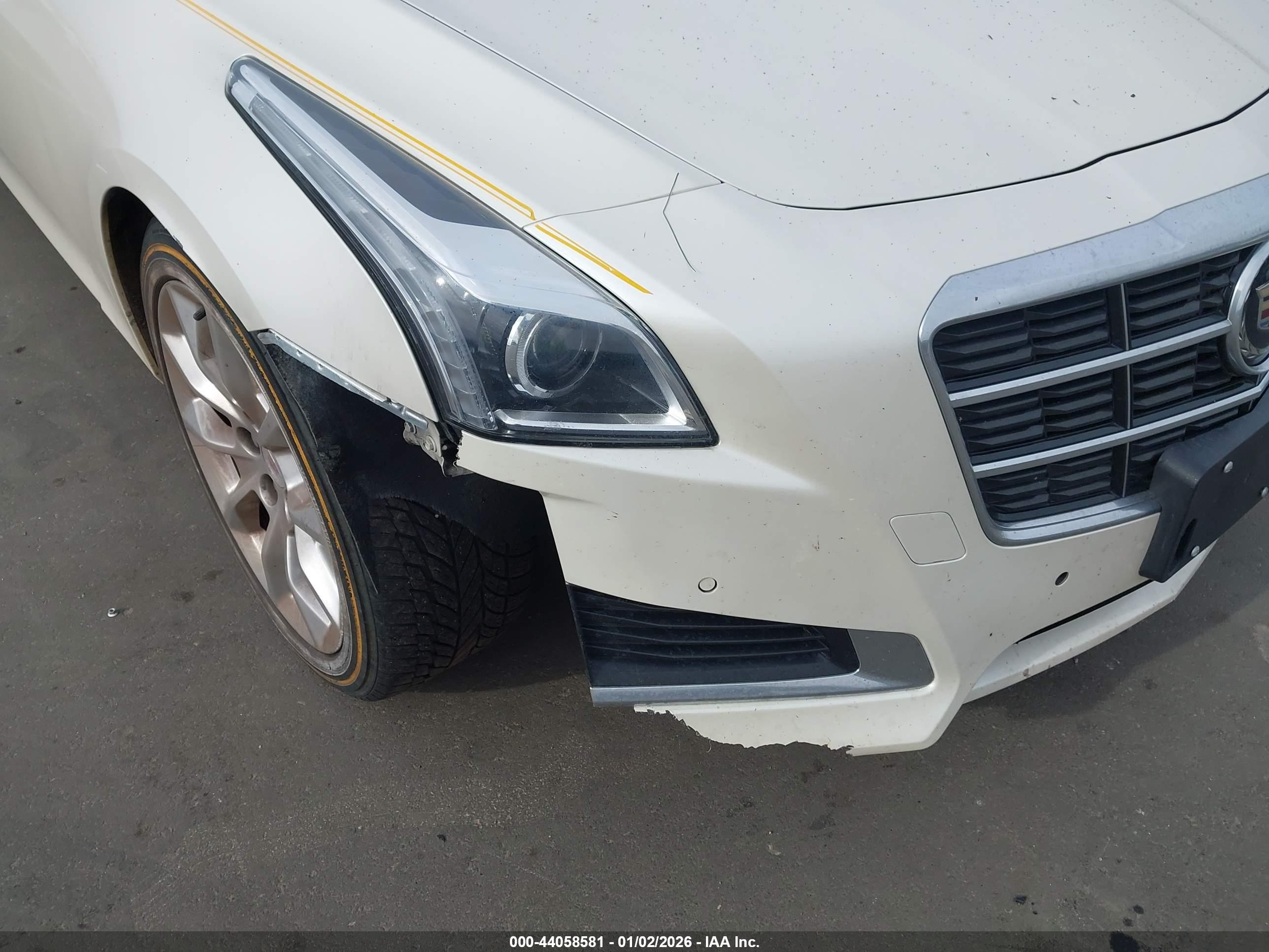 CADILLAC CTS image 6
