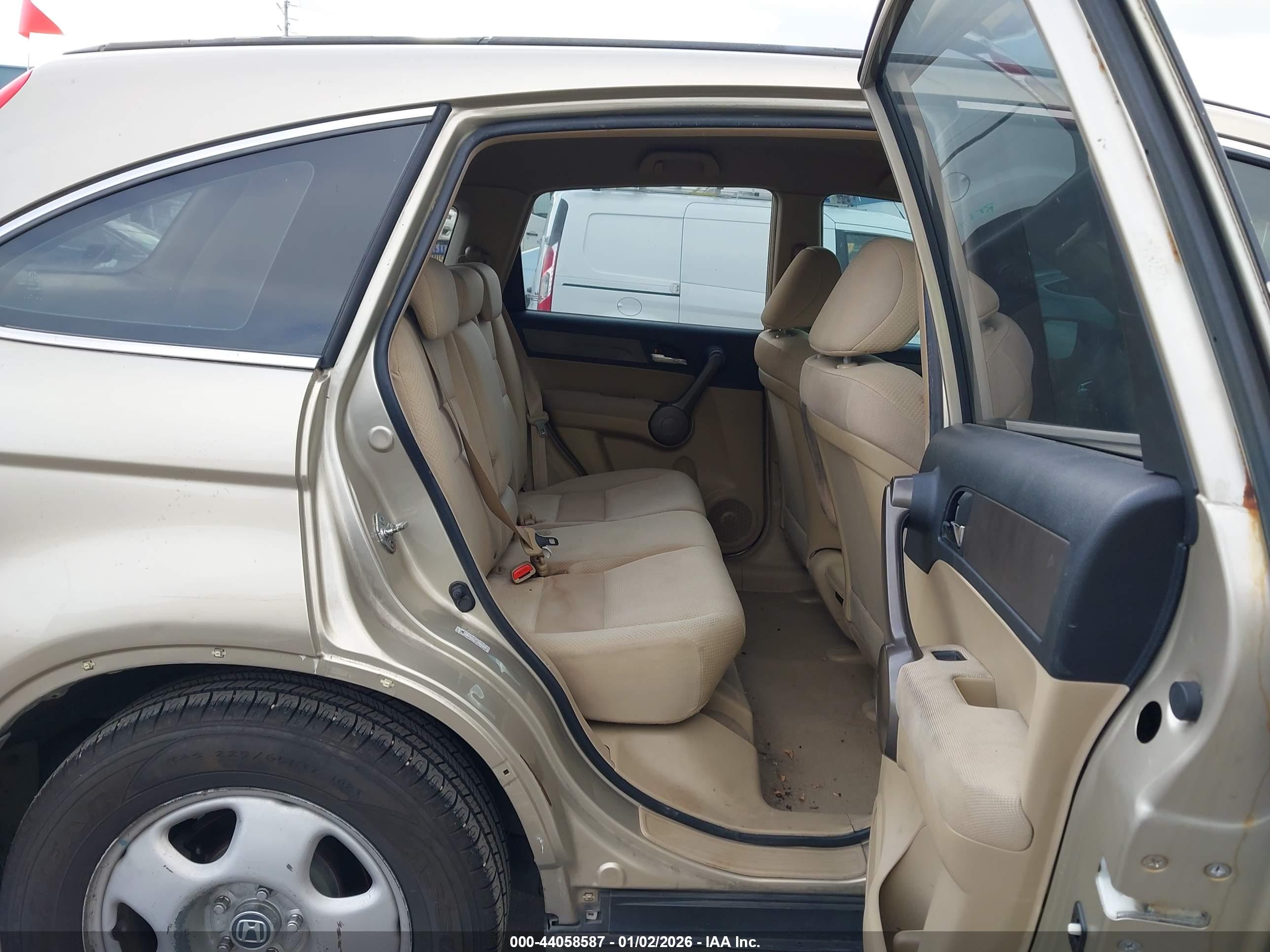HONDA CR-V image 8