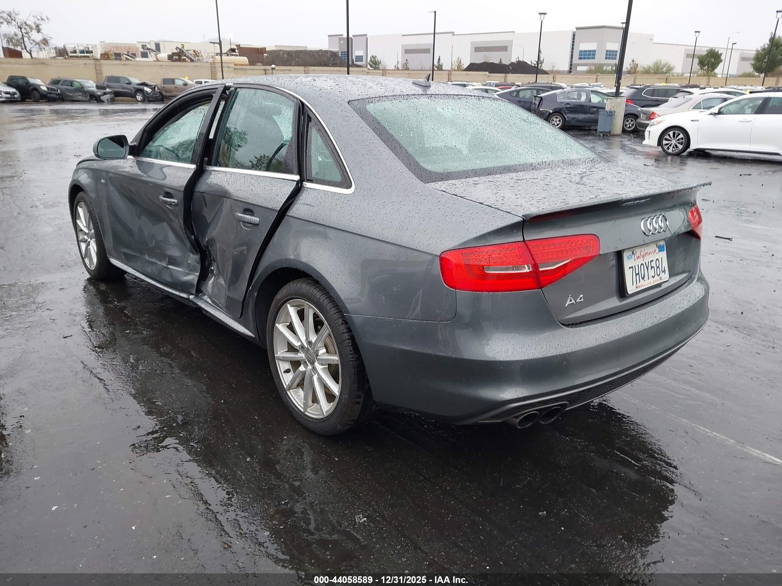 AUDI A4 image 3