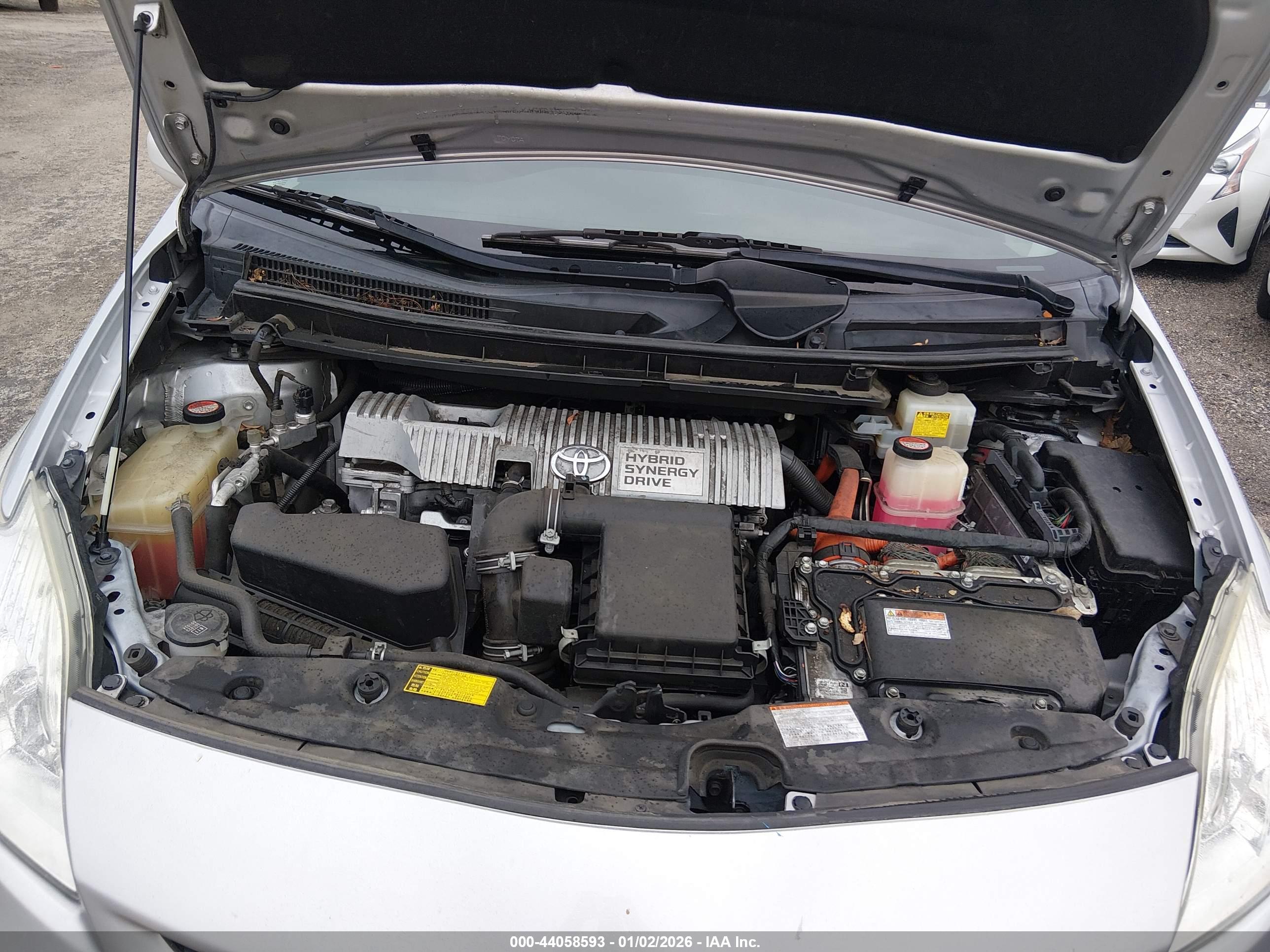 TOYOTA PRIUS image 10