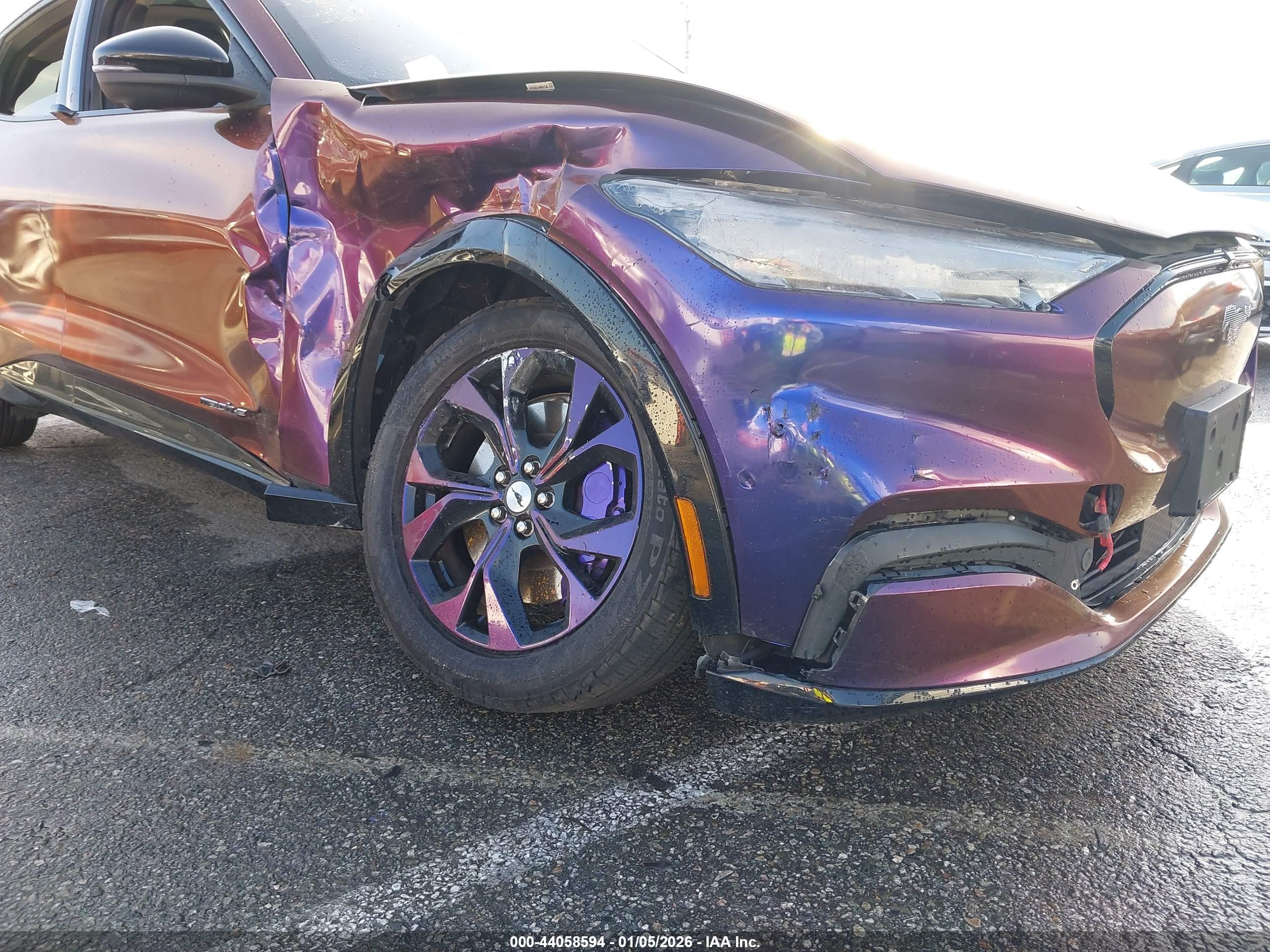 FORD MUSTANG image 6