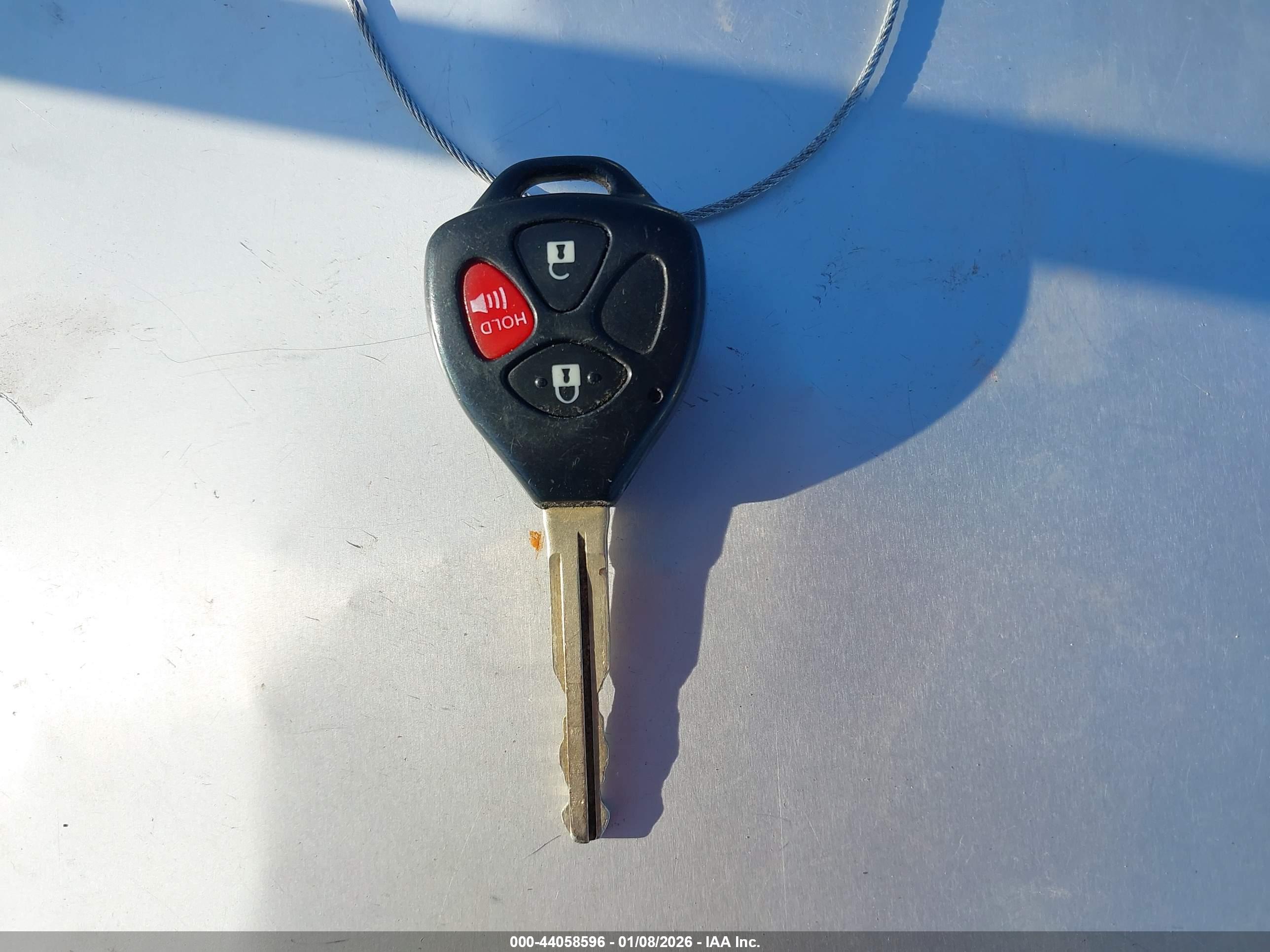 TOYOTA RAV4 image 11