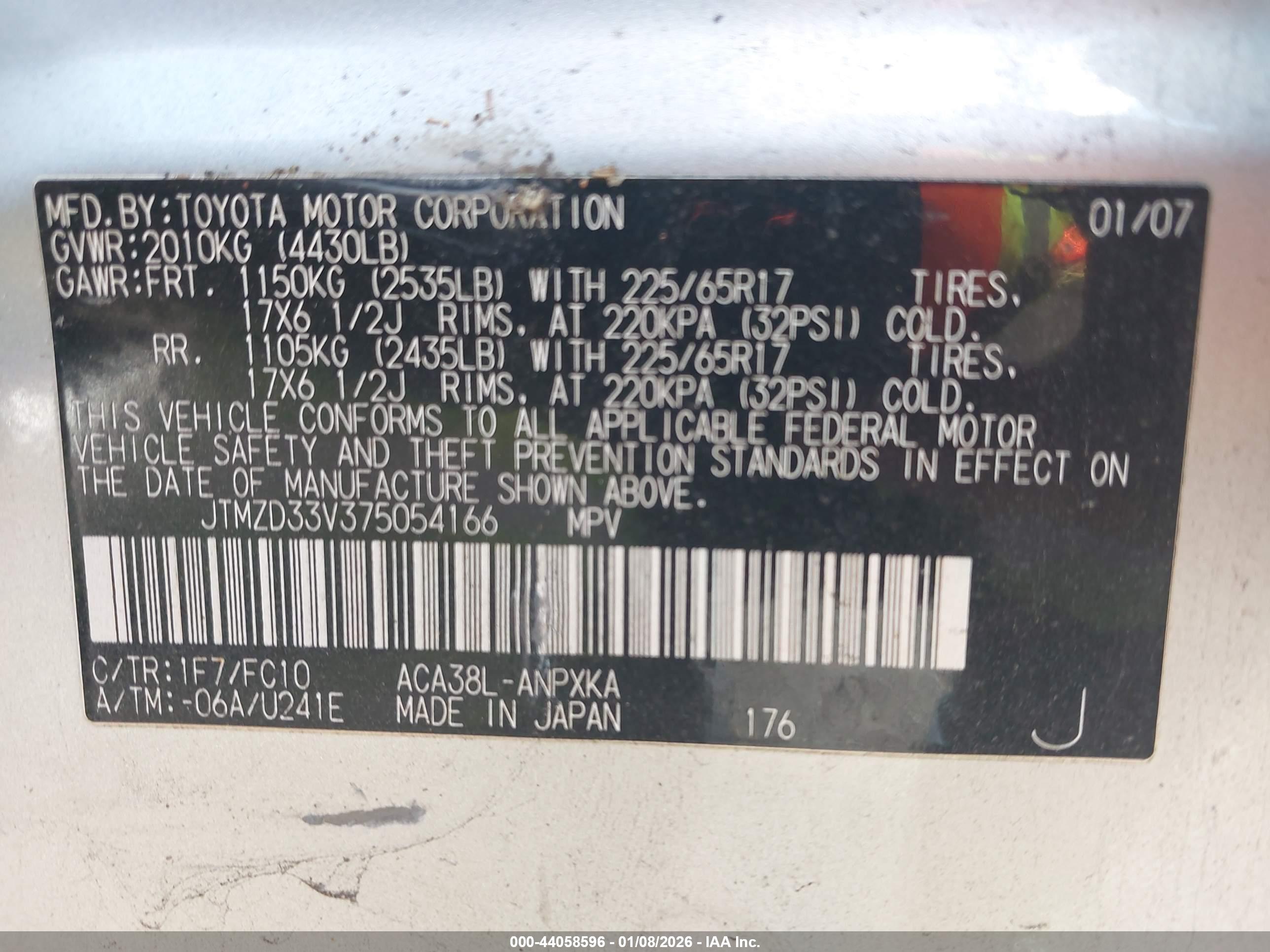 TOYOTA RAV4 image 9