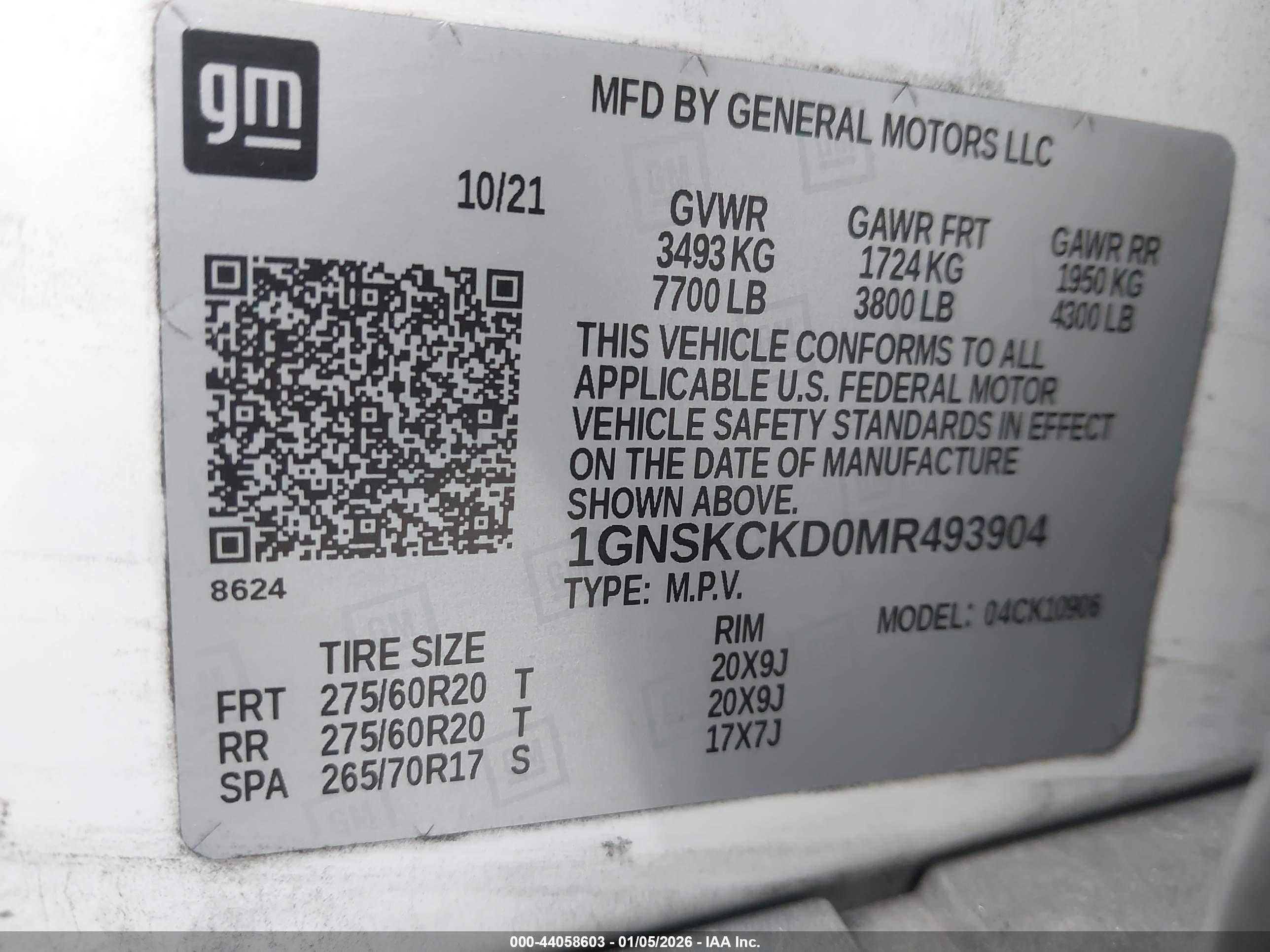 CHEVROLET SUBURBAN image 9