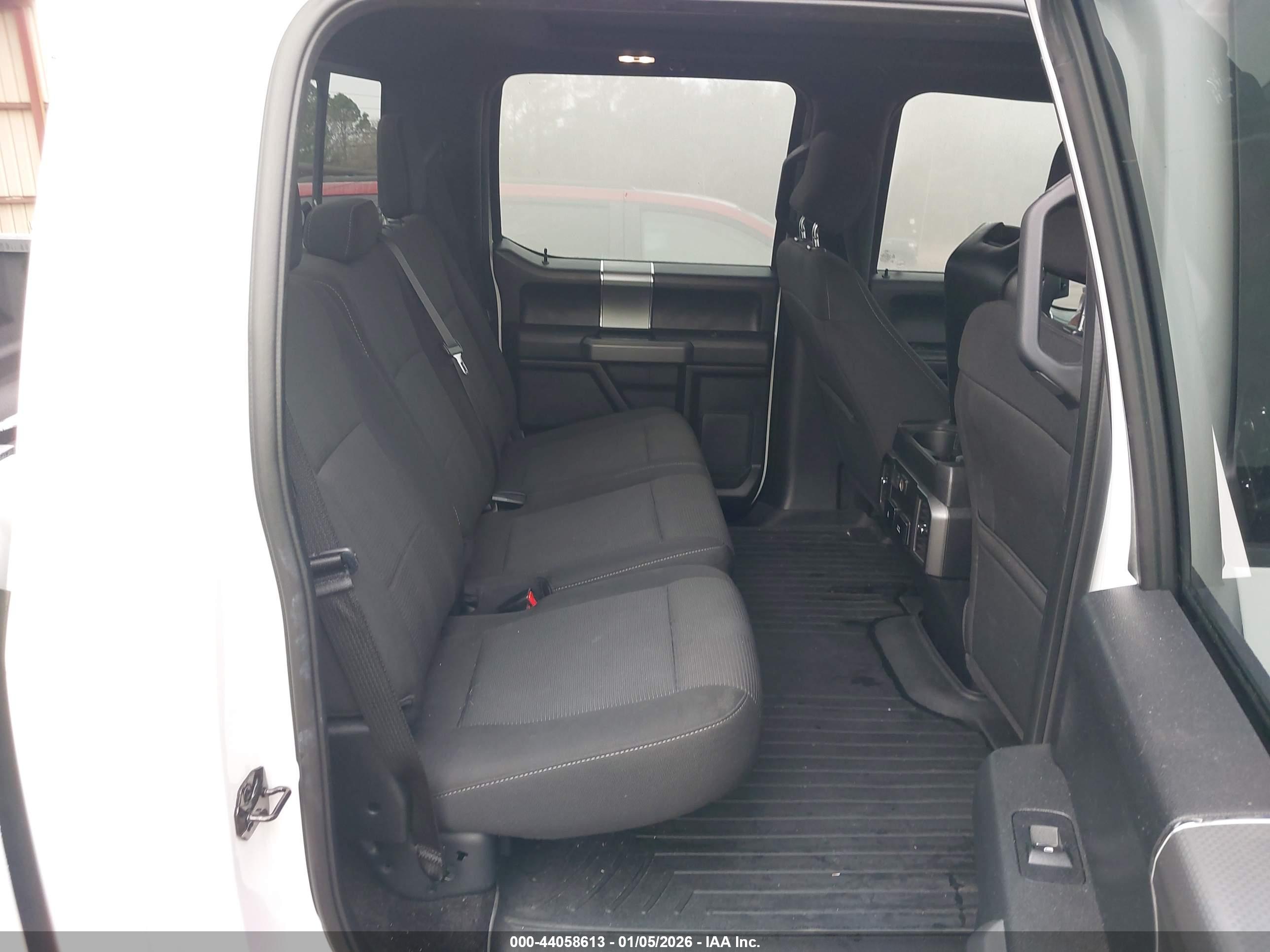 FORD F-150 image 8