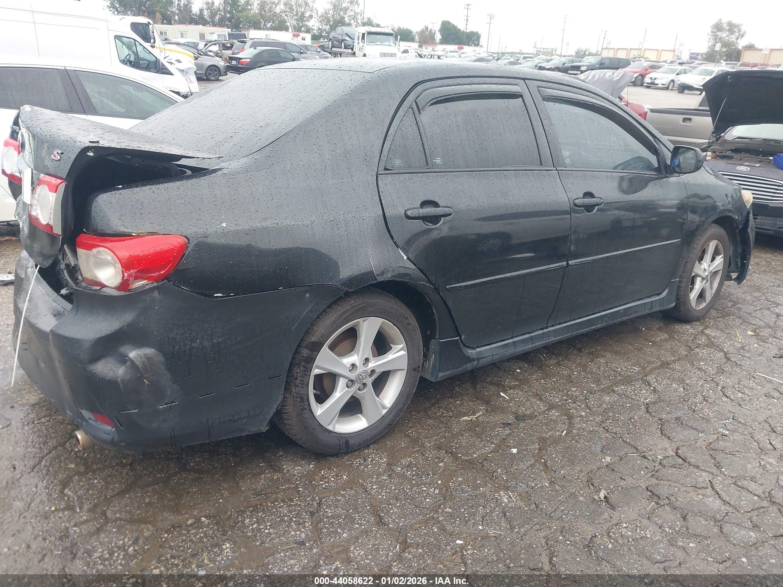 TOYOTA COROLLA image 4