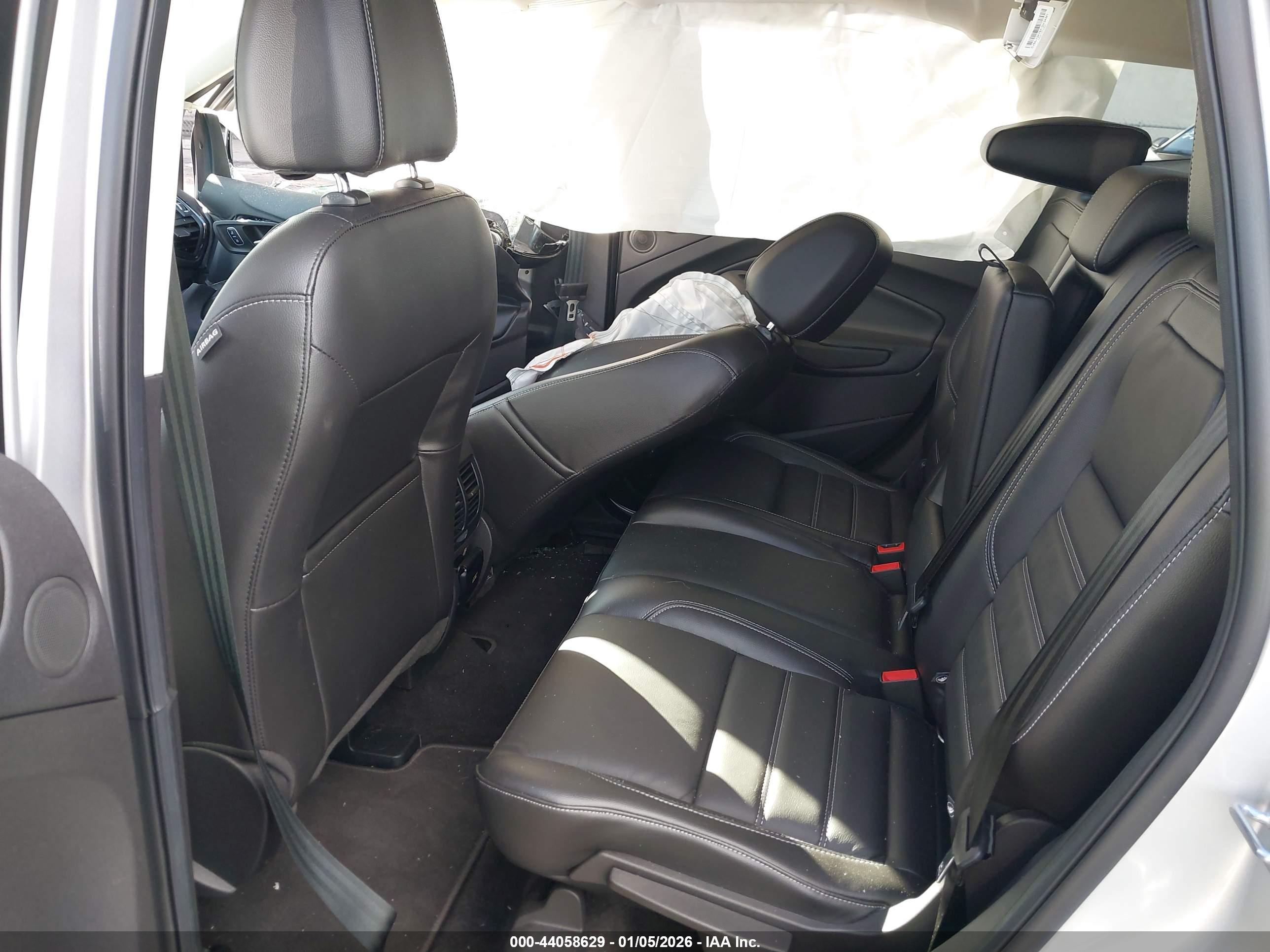 FORD ESCAPE image 8