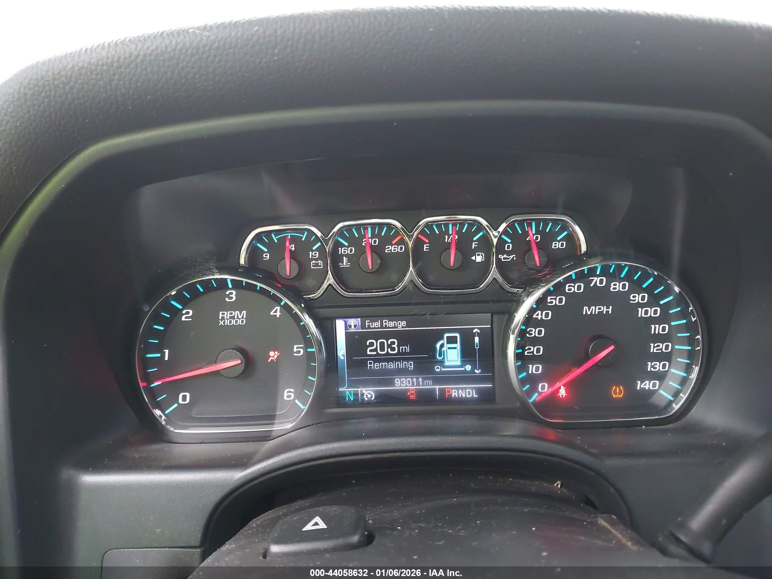 CHEVROLET SILVERADO image 7