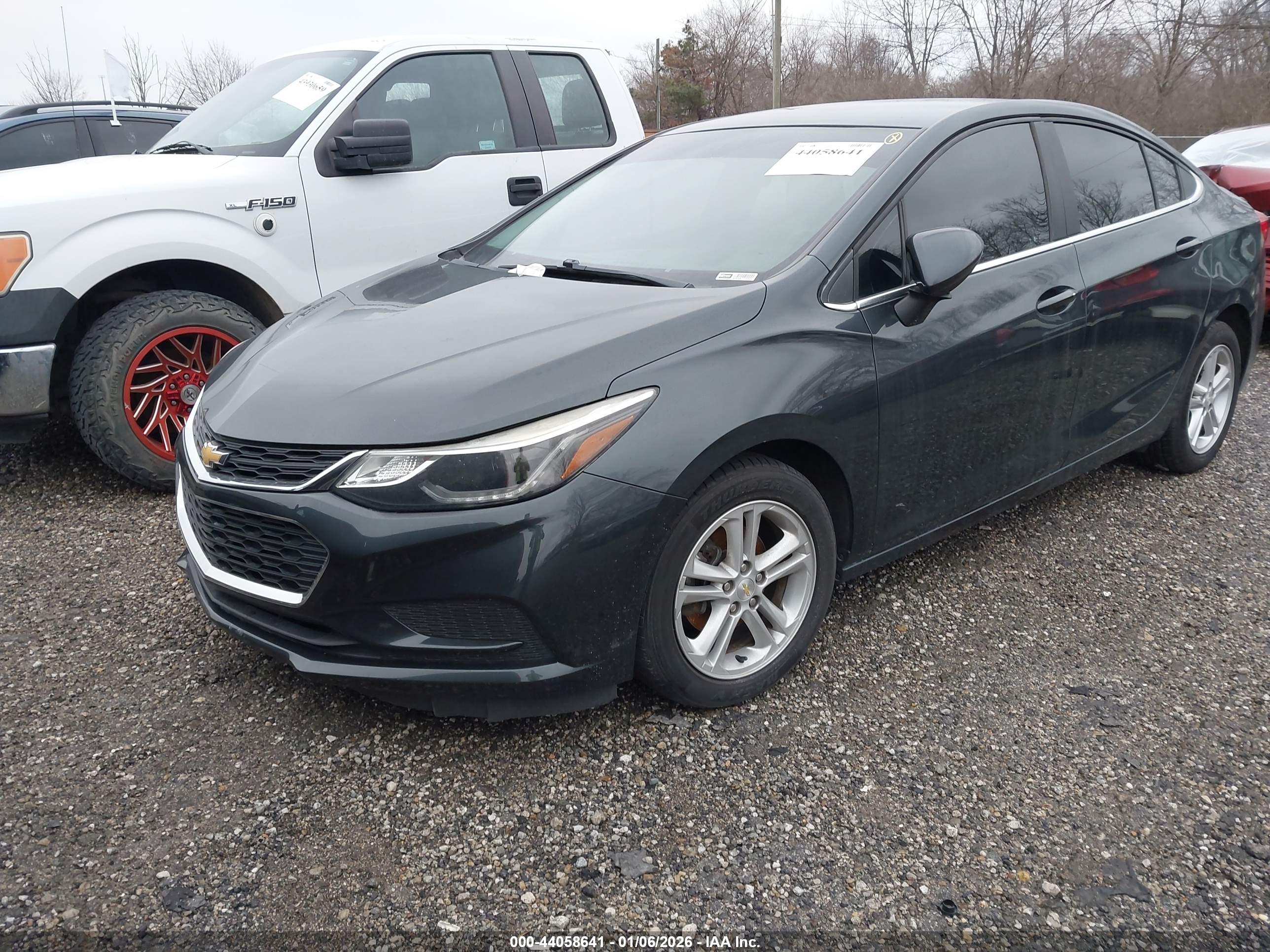 CHEVROLET CRUZE image 6