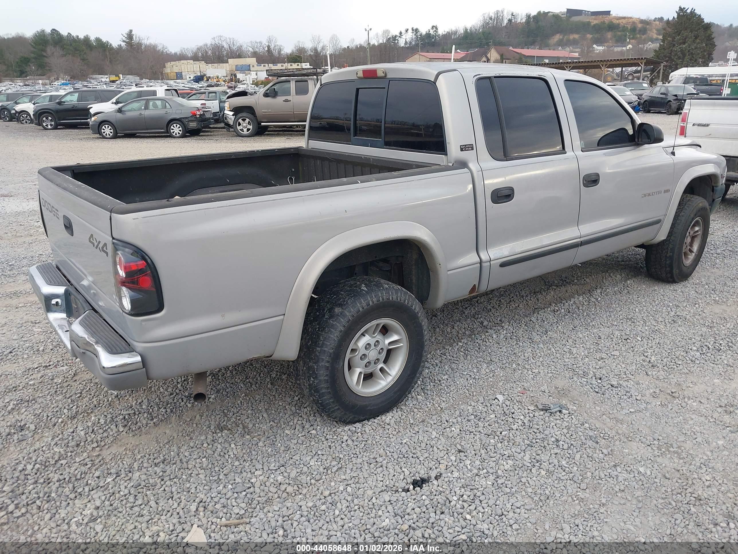 DODGE DAKOTA image 4