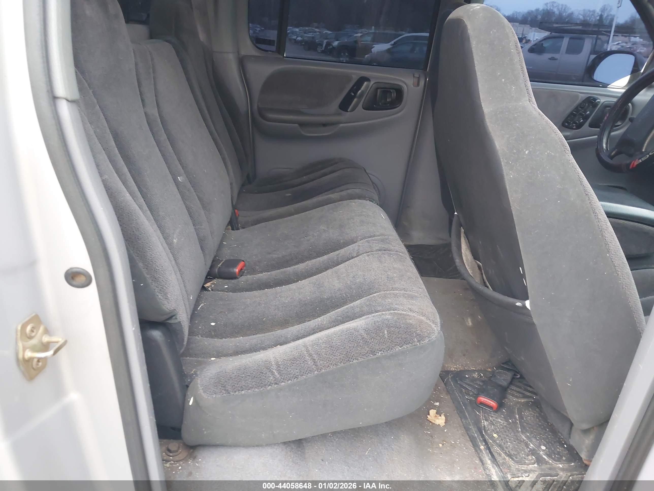 DODGE DAKOTA image 8