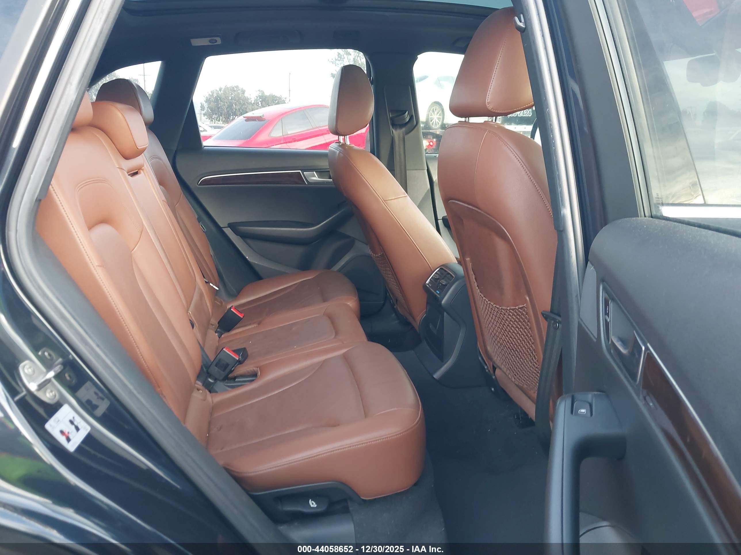 AUDI Q5 image 8