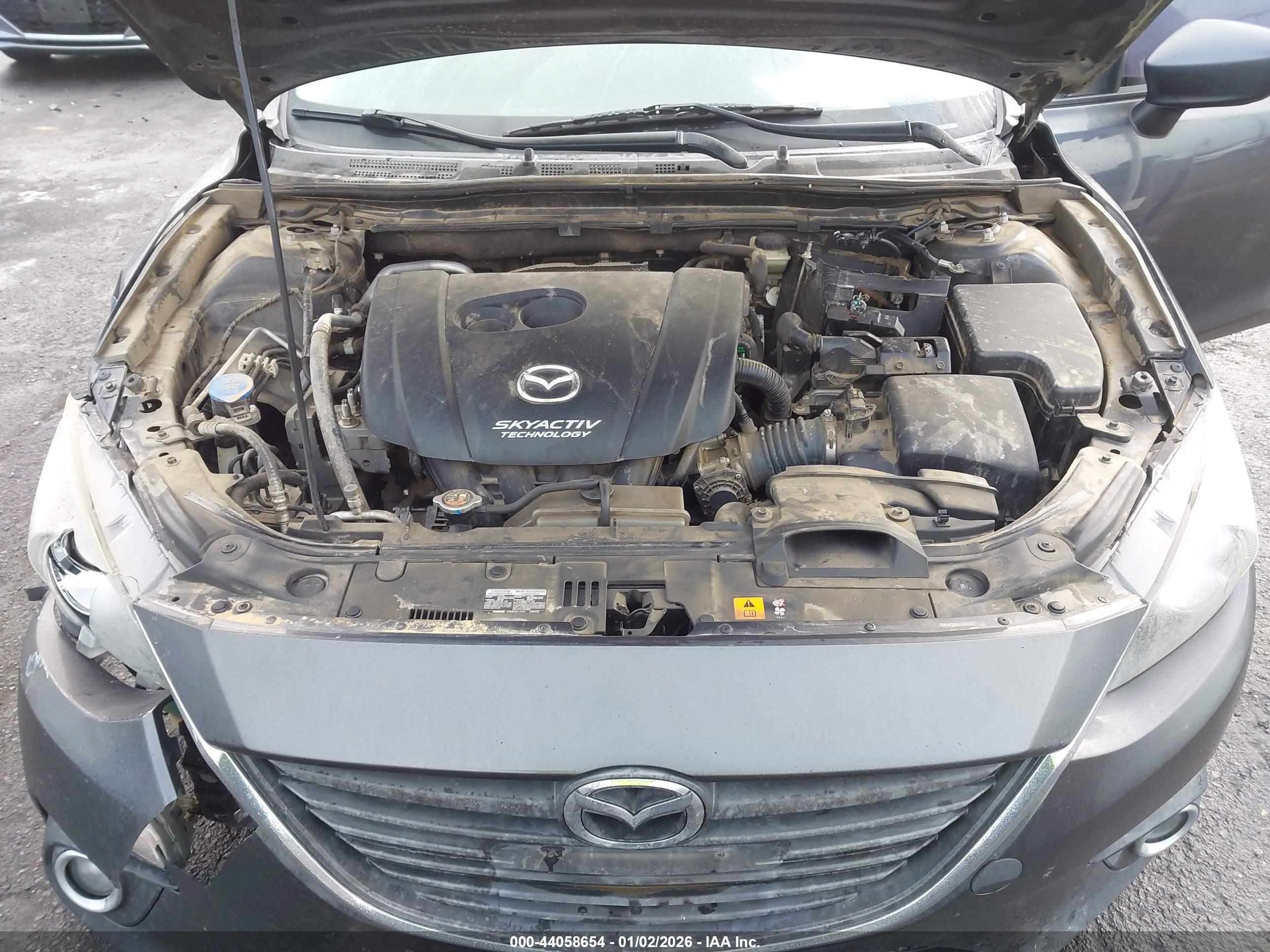 MAZDA MAZDA3 image 10